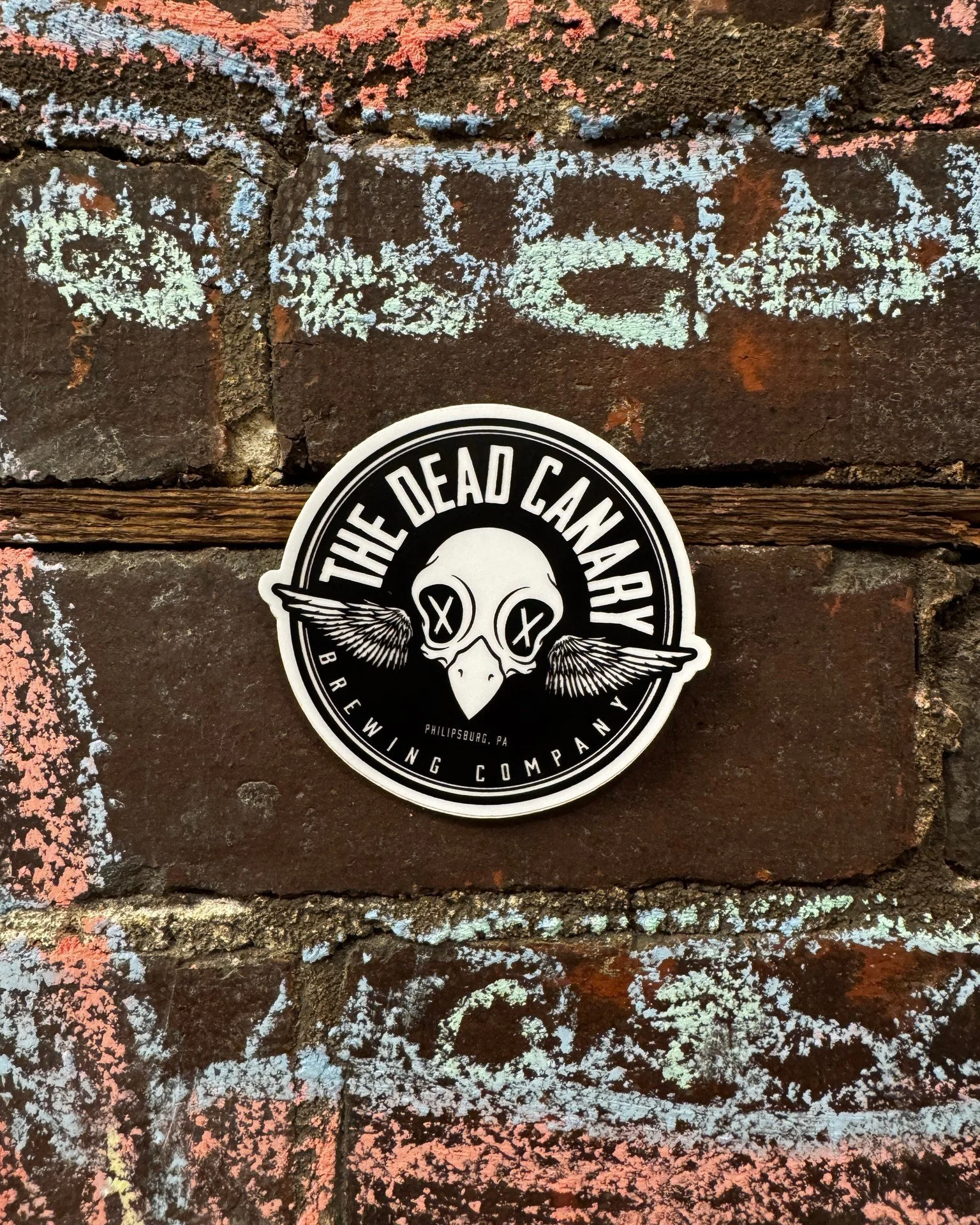 Our next set of photos from our reel a few weeks back, still inside the brewery--we apologize for any jump scares on this one 😉 🎅🏻

Any favorites so far?

#LongLiveTheDeadCanary #SupportLocal #DrinkLocal #SupportLocalArtists #WeLovePhilipsburg