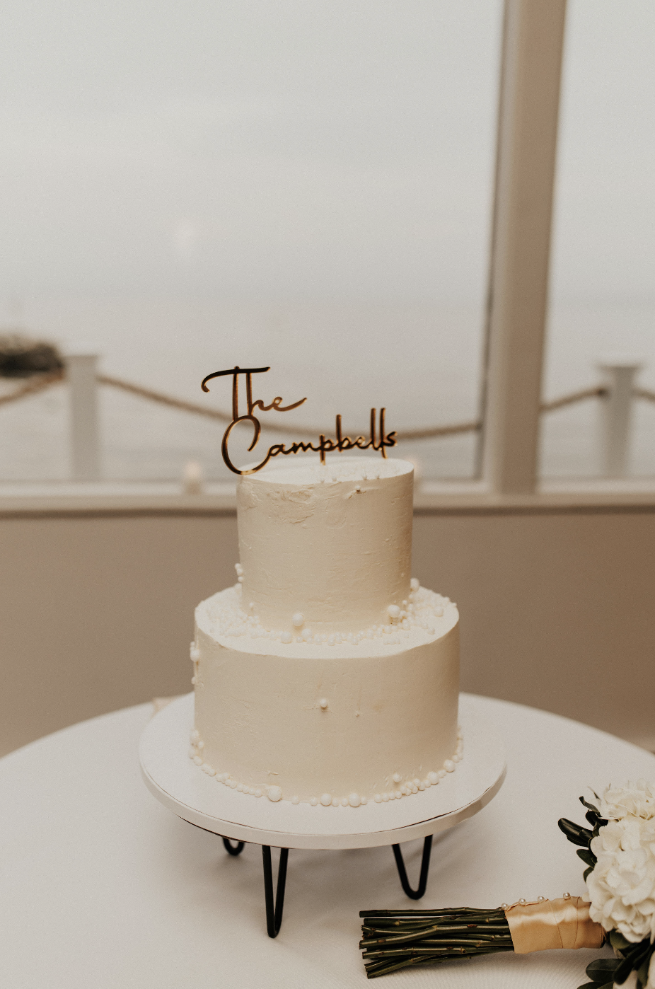 Gold-Acrylic-Wedding-Cake-Topper.png