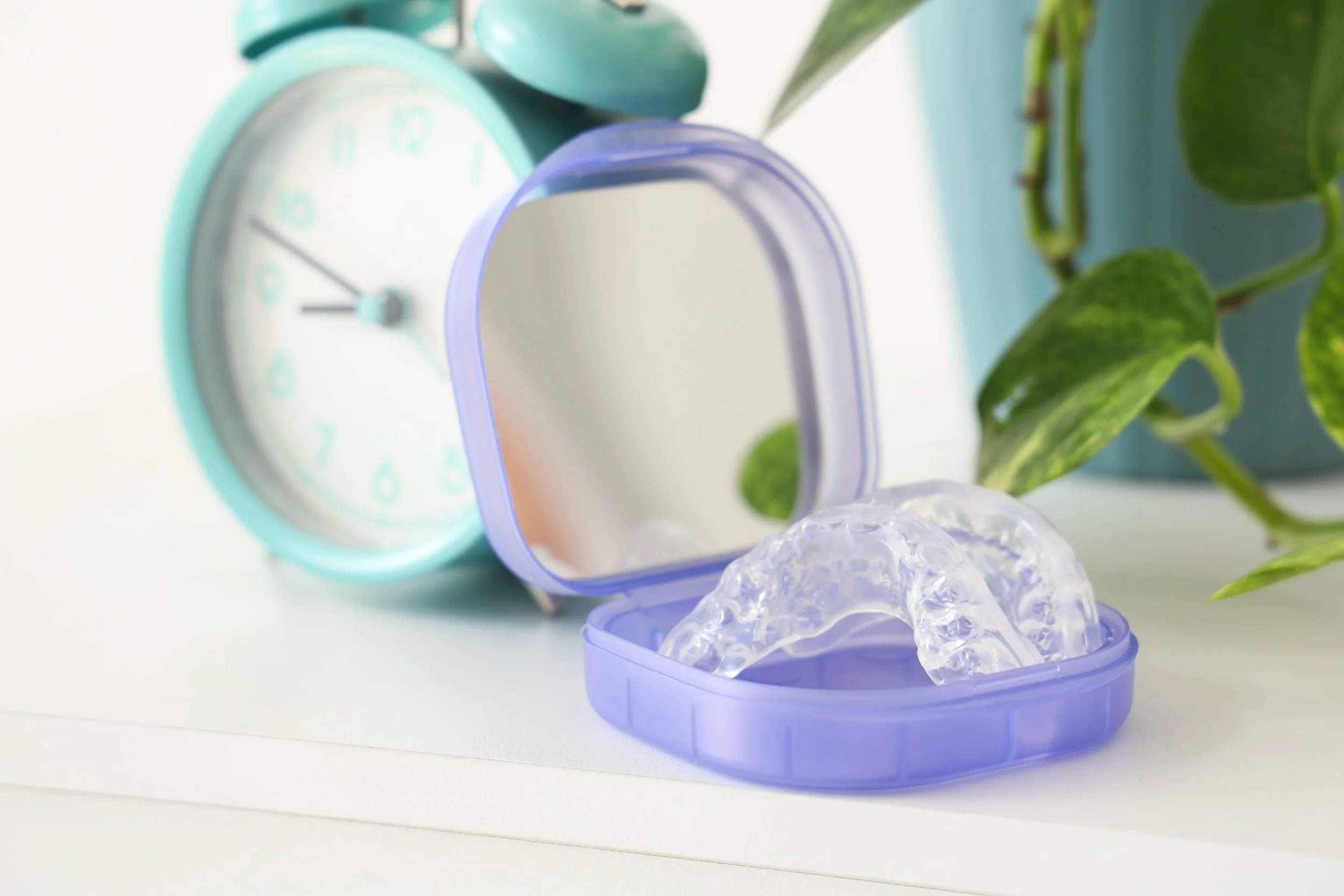 What's the Difference Between Night Guards and Mouth Guards?