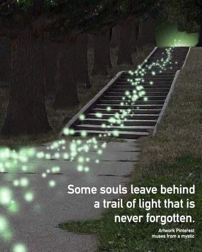 Let us all aspire to be one of those soul! Keep shining your light of Love! 💜