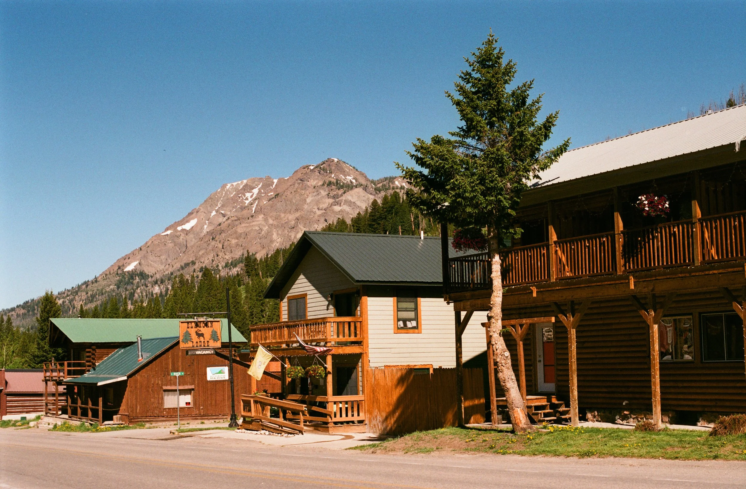 061483060011 copy.jpg