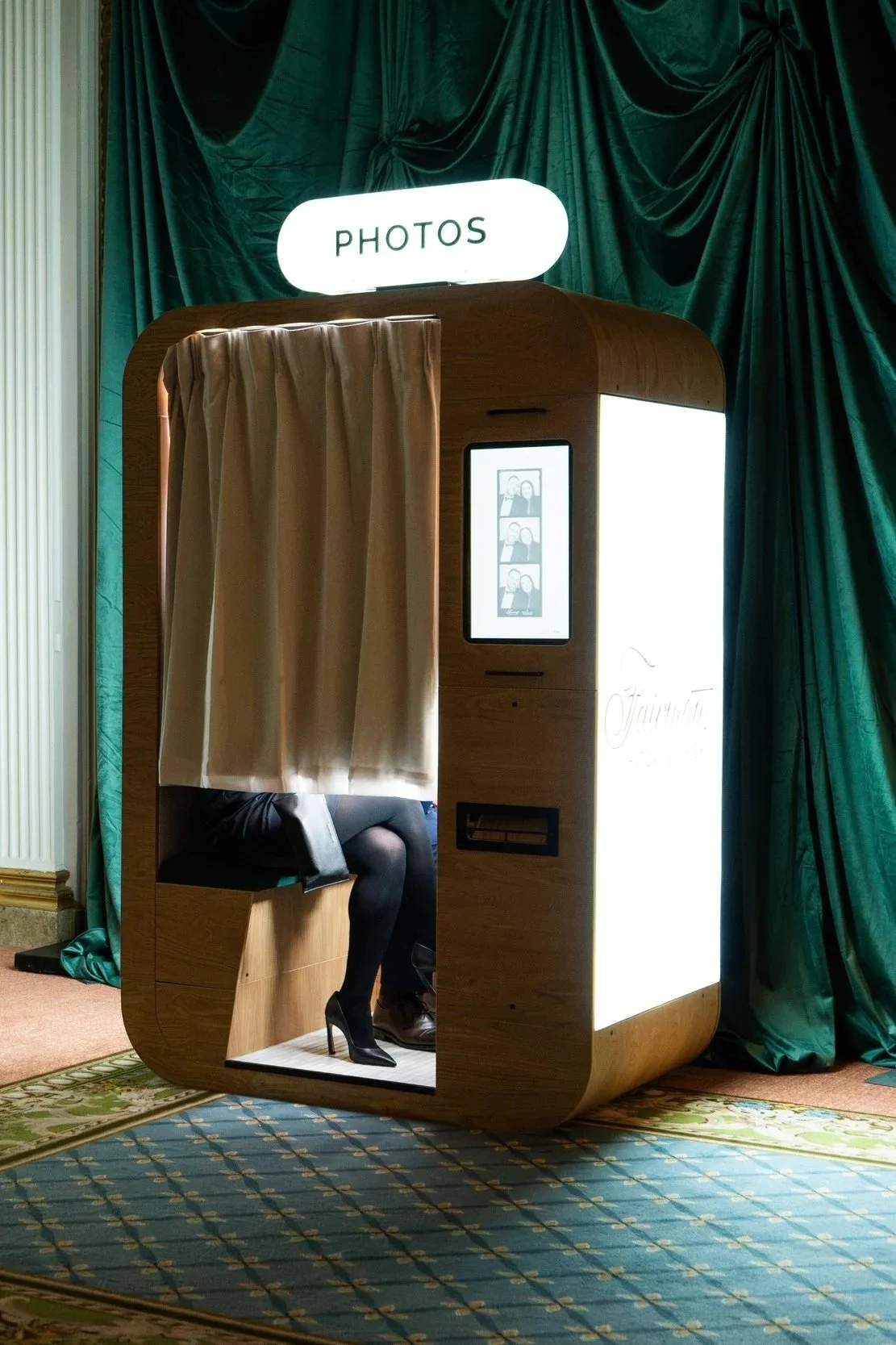 enclosed-vintage-photo-booth-holiday-event.jpg