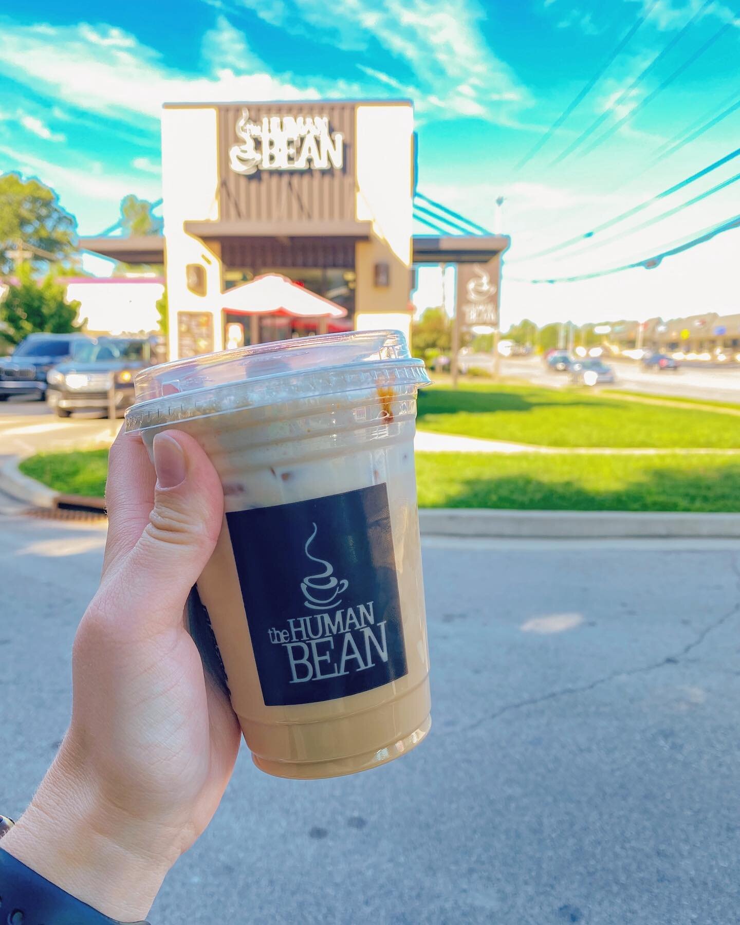 Some of y&rsquo;all may think it&rsquo;s too early but fall is my favorite time of year so I was SO excited to see 🎃 on the @humanbeanlex menu!!

This is the pumpkin snowy cold brew with cold foam - and I was super impressed with how much pumpkin fl