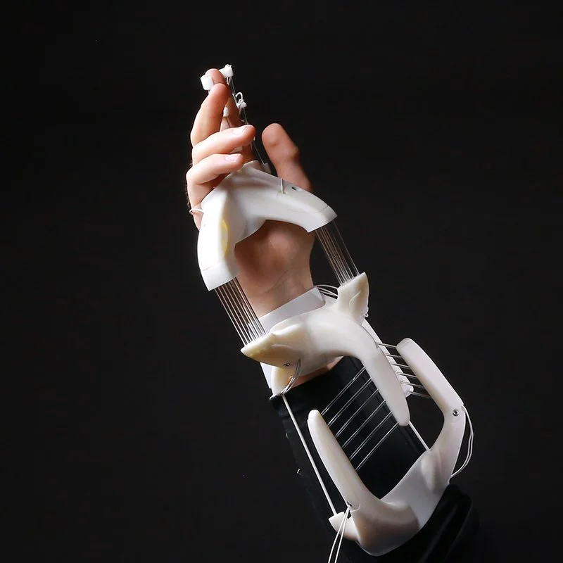 Reconfigurable Compliant Metastructures