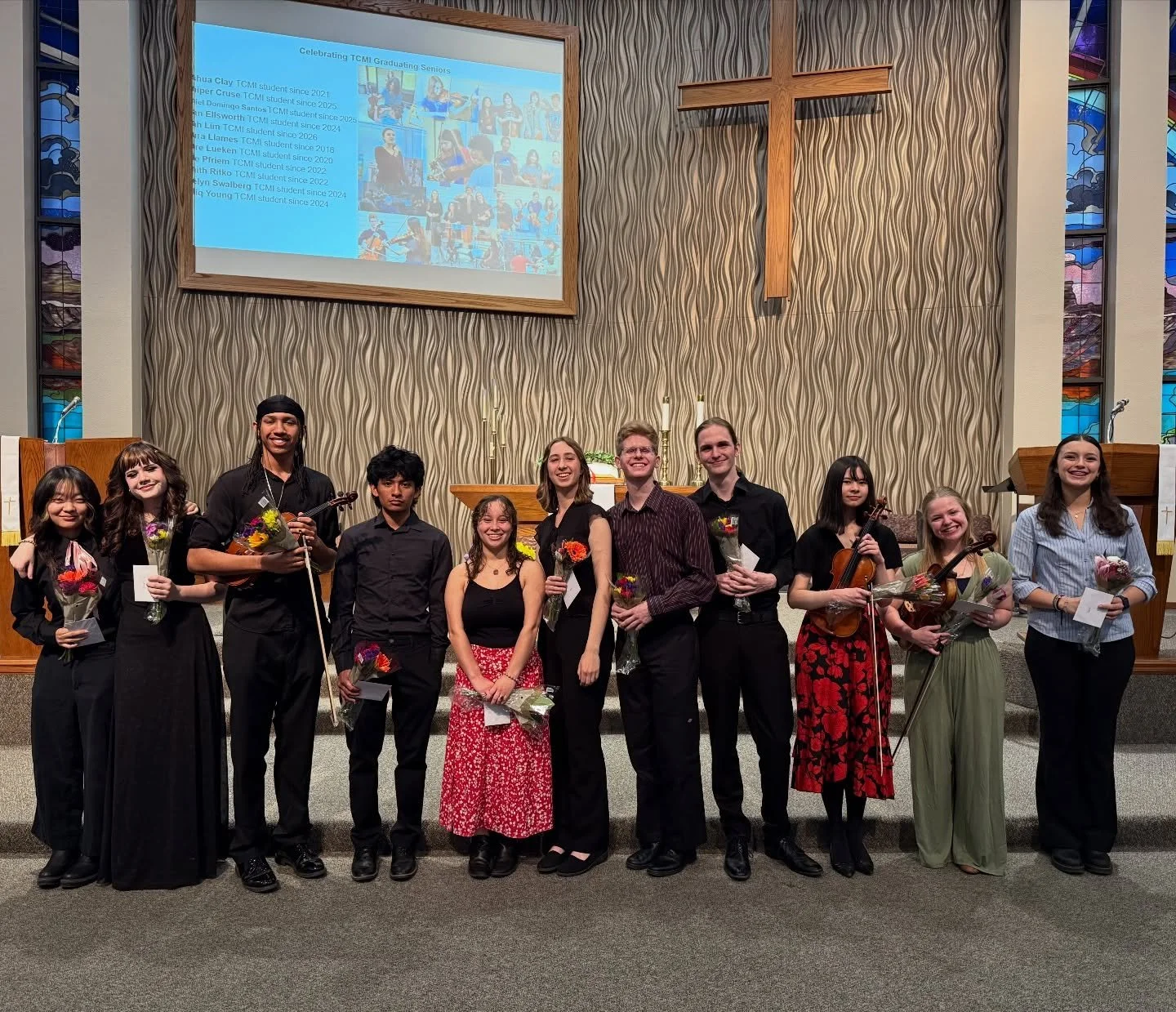 Our Tetra Chamber Music Institute seniors made so many memories this year, and we are thrilled that they are able to look back and take pride in all they have accomplished. From weekly hours-long rehearsals connecting with peers to warm friendships t