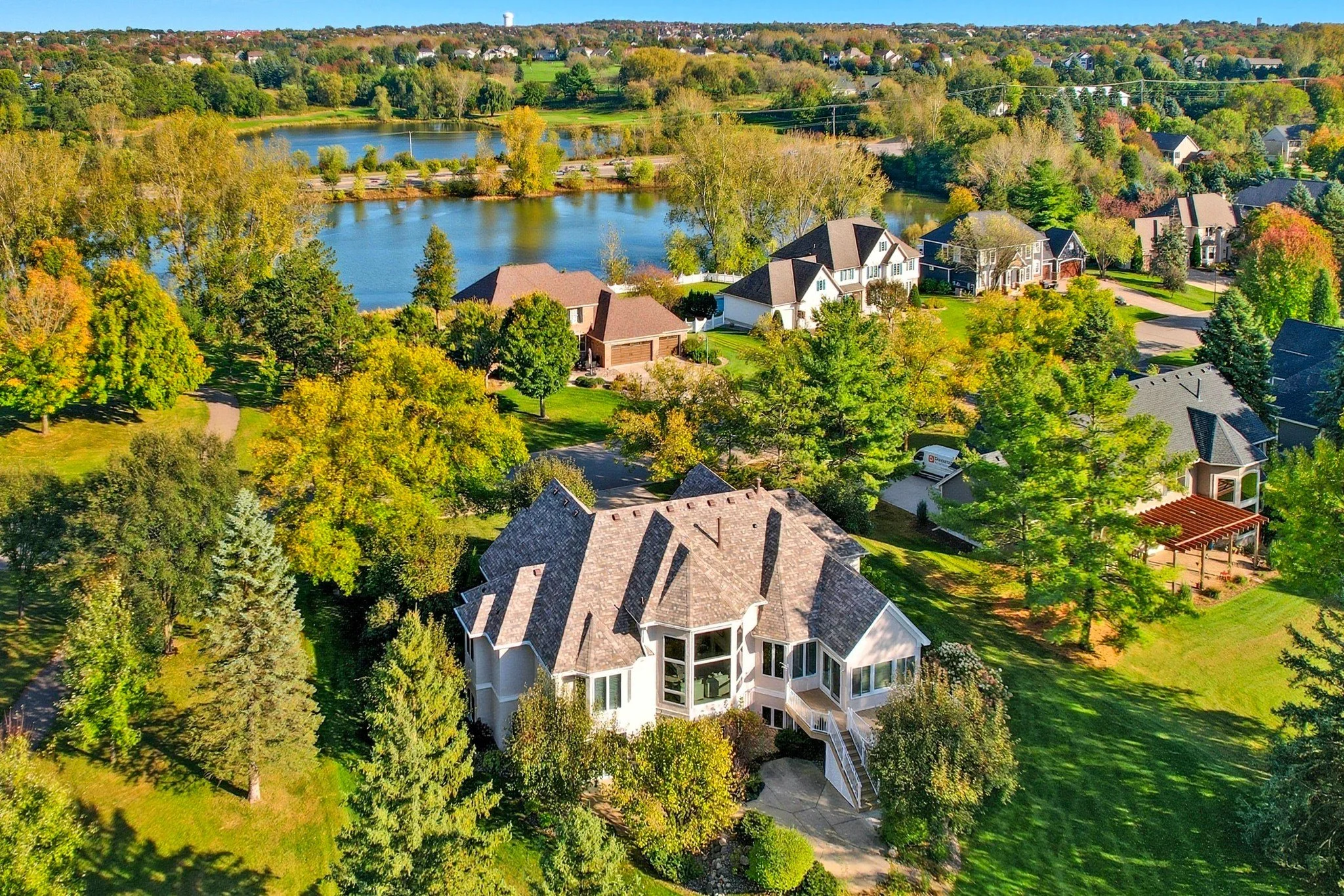 3 homes listed and 3 accepted offers! Congrats to you and your clients, @julie.heifner.real.estate