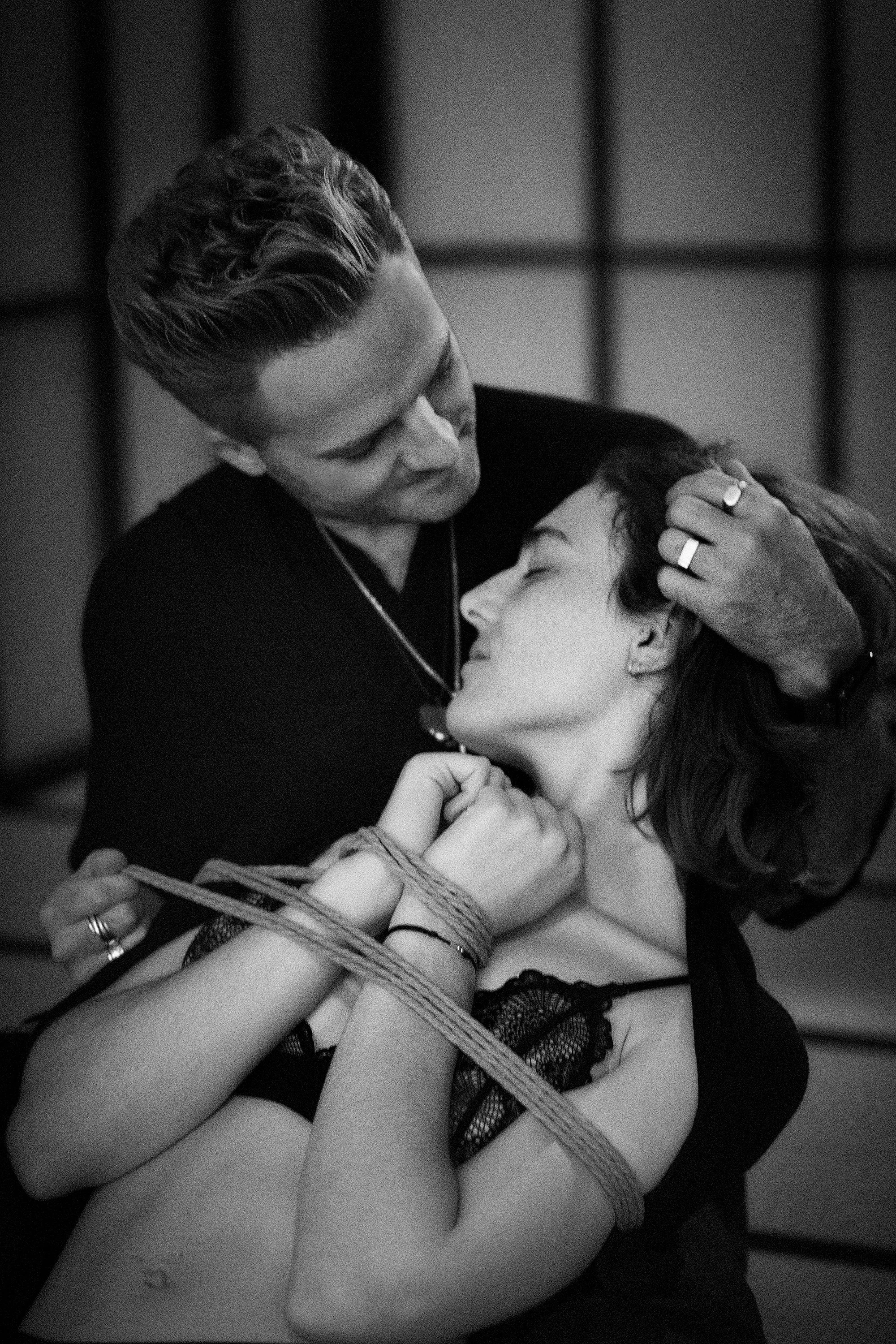 Couple learning Shibari in an intimate workshop at Shibari Studio BerlinShibari Studio Berlin
