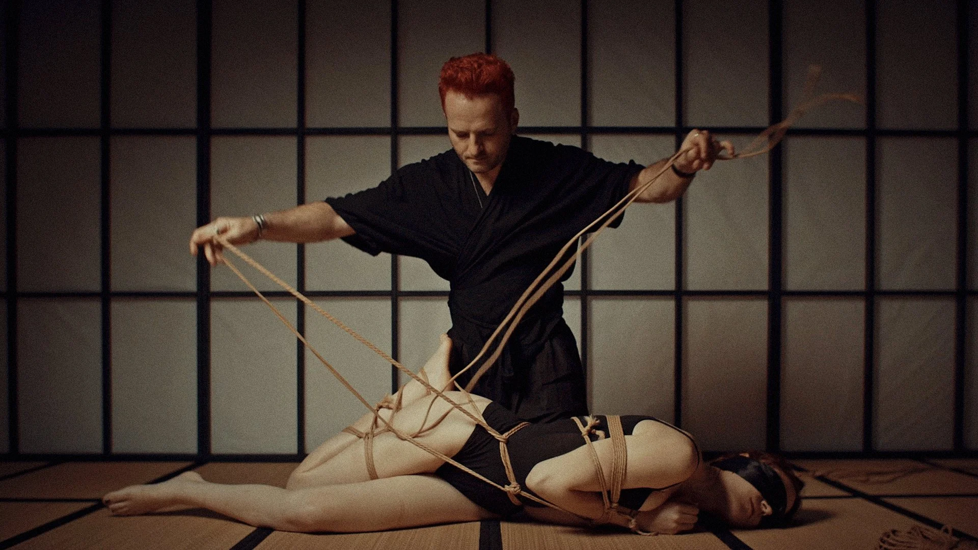 Dan Carabas einer Shibari im Shibari Studio Berlin
