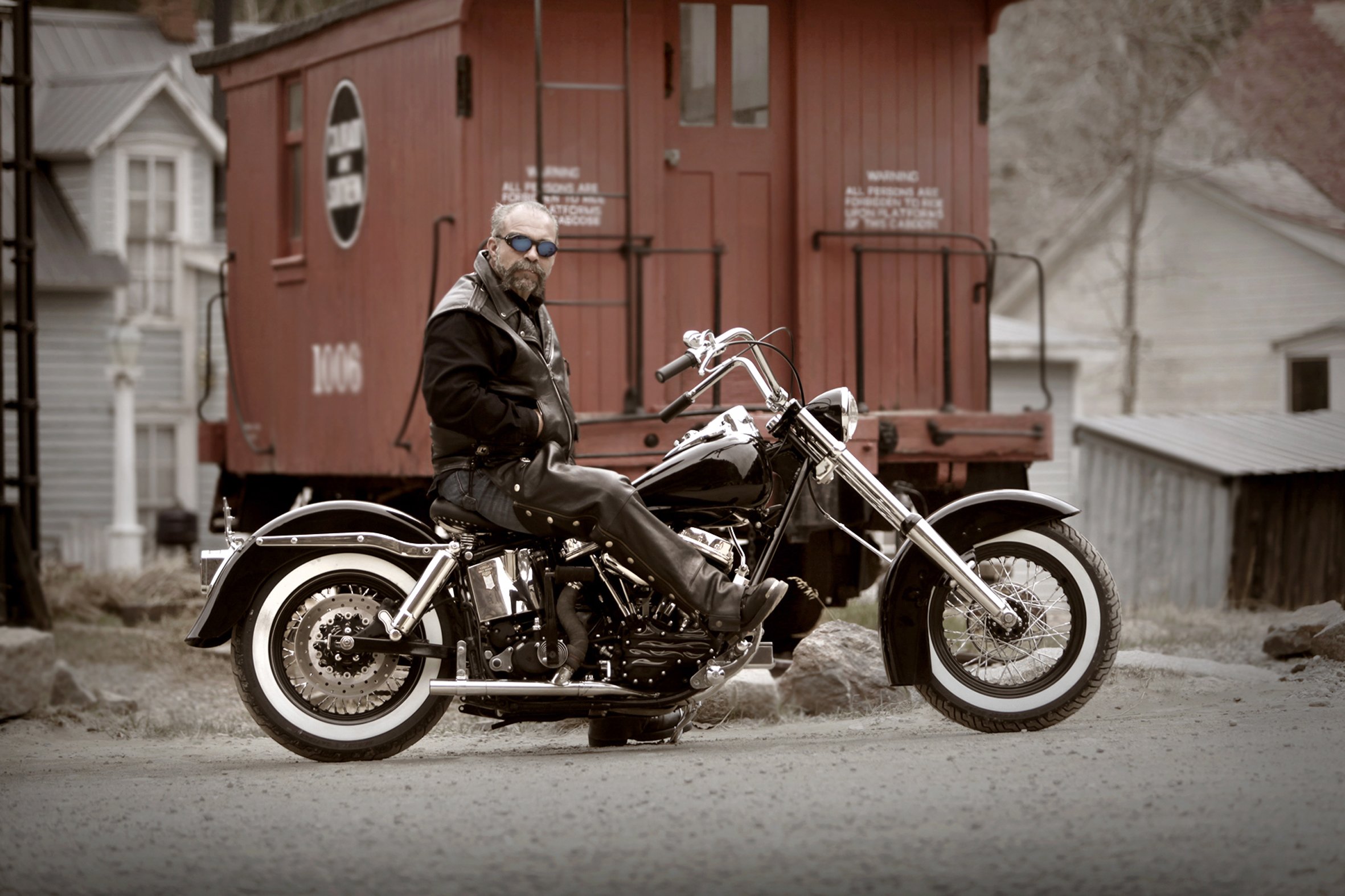Sams favourite bike - an Old Harley Davidson.jpg