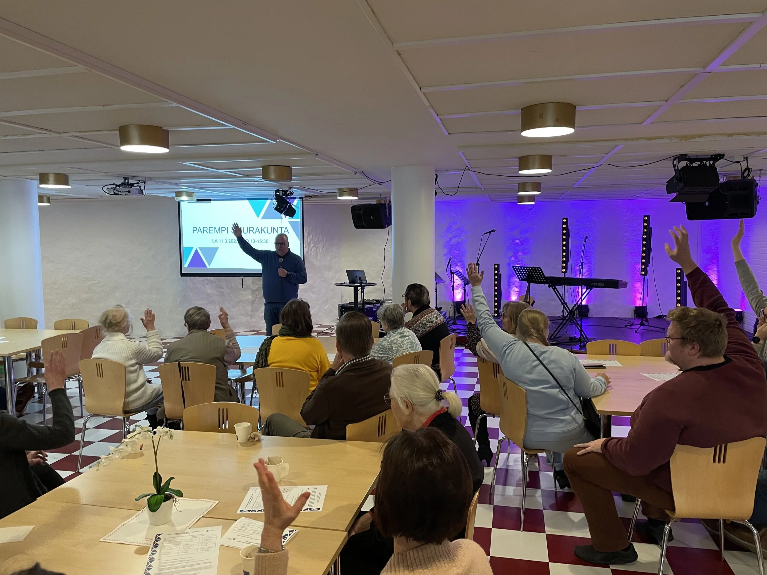 Parempi seurakunta.jpg