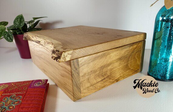 https://i.etsystatic.com/24592226/r/il/364a3d/3231058041/il_570xN.3231058041_7wsr.jpg