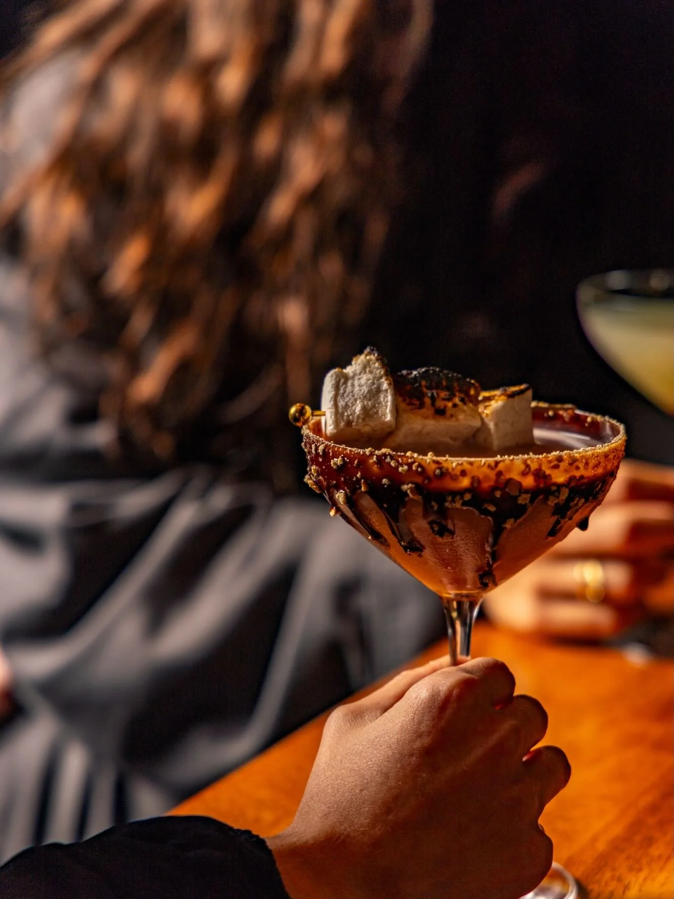 The Campfire Cocktail 🔥🍫 Creamy, chocolatey, rich, and smooth &mdash; pure indulgence for the young at heart! Who wants one? 🙋&zwj;♀️

#themountaintoplodge #visitdahlonega #georgiavacation #dahlonega #mountainlodge