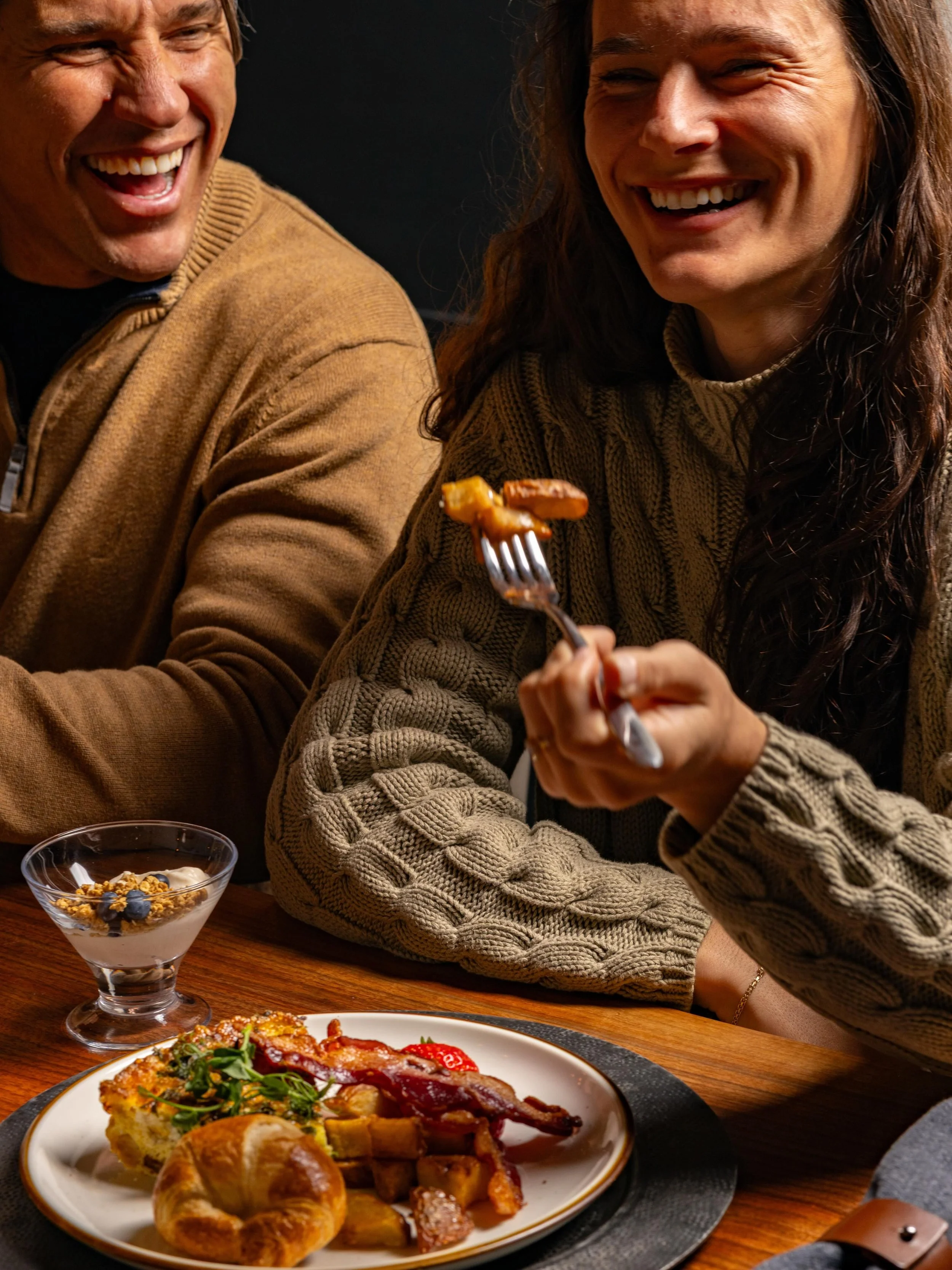 The warmest part of your day could be any moment. Breakfast, lunch, dinner - and everything in between. 

#dahlonega #themountaintoplodge #northga