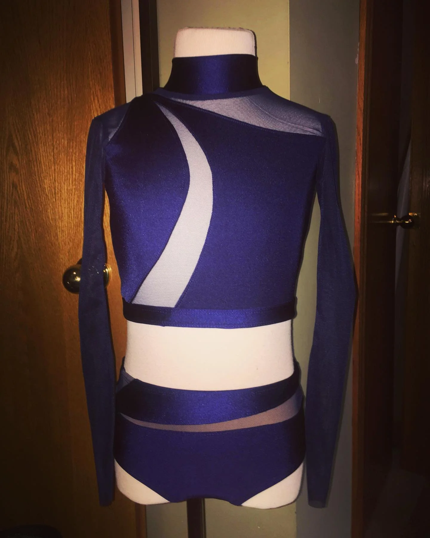 Be real,
Be yourself,
Be unique,
Be true,
Be honest,
Be humble,
Be happy.
.
.
.
.
.
.
#olivemoondancewear #dancewear #dancecostumes #dance #competitiondance