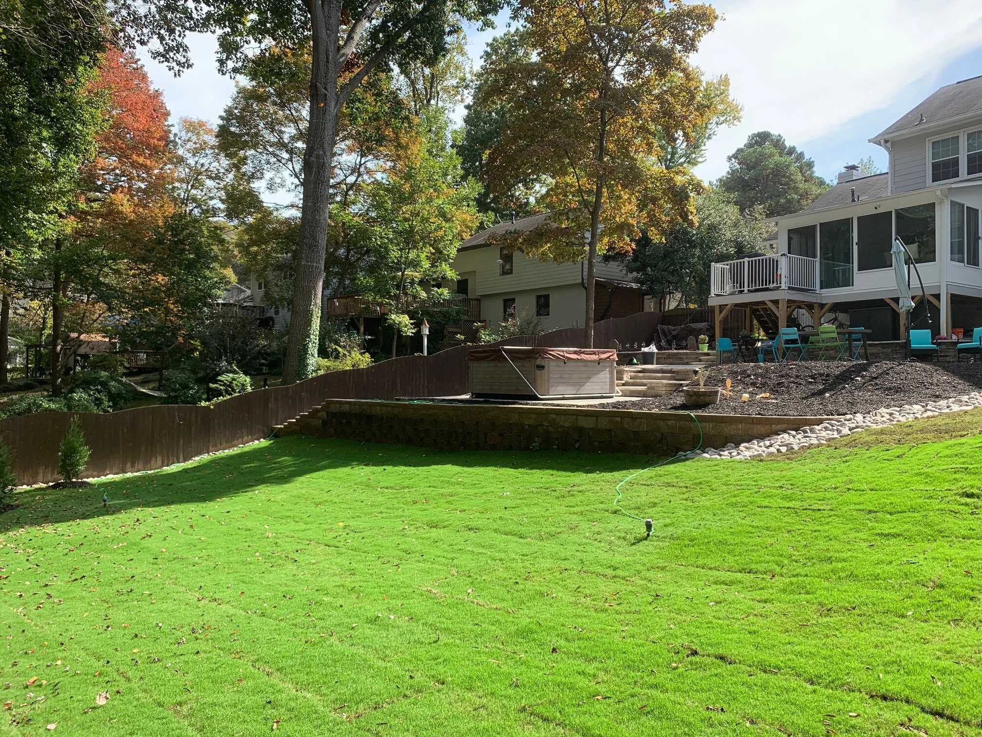 Keystone block retaining wall