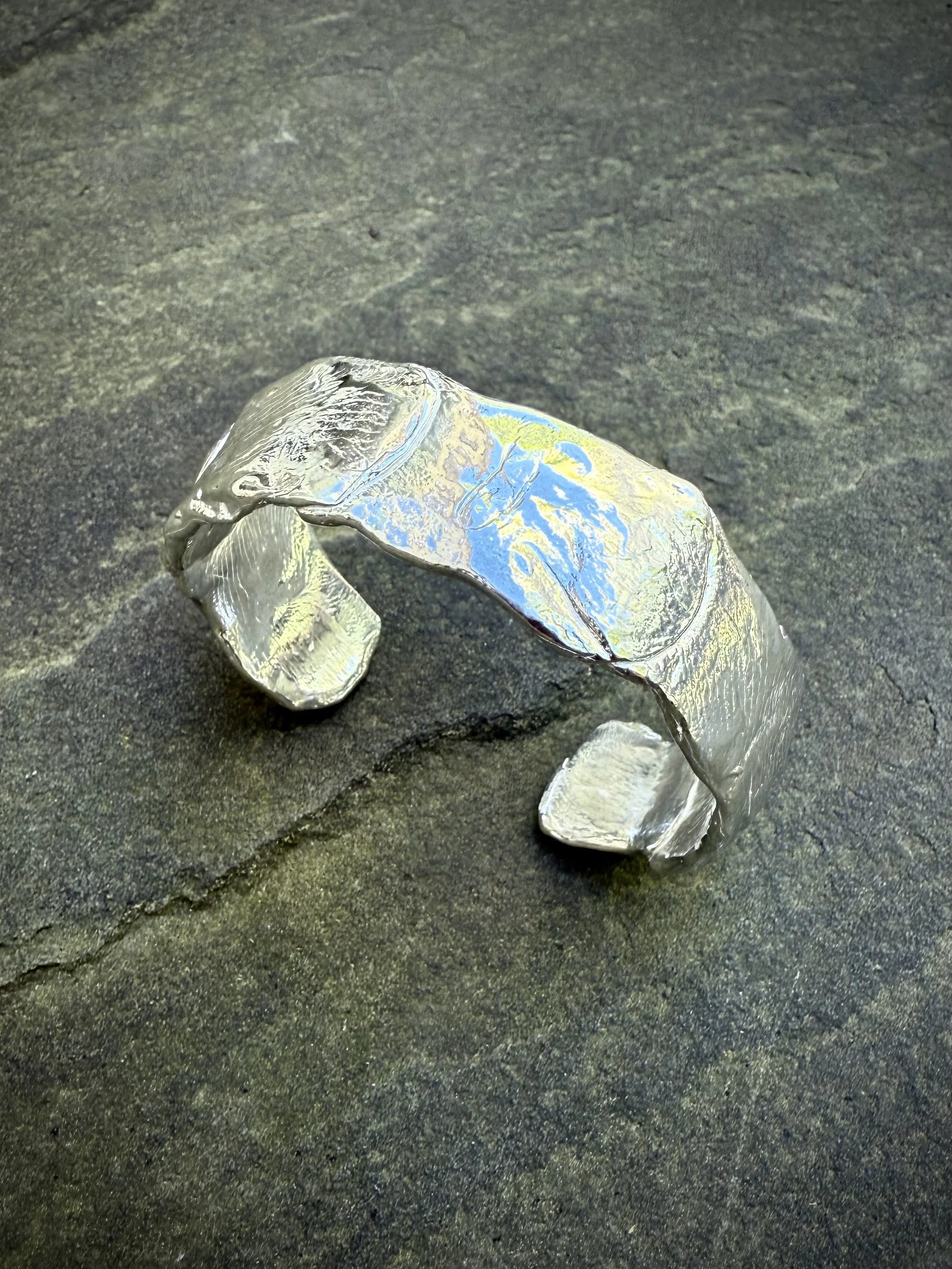 Armor Cuff Silver.jpg