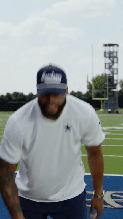 Catch with Dak-high.gif