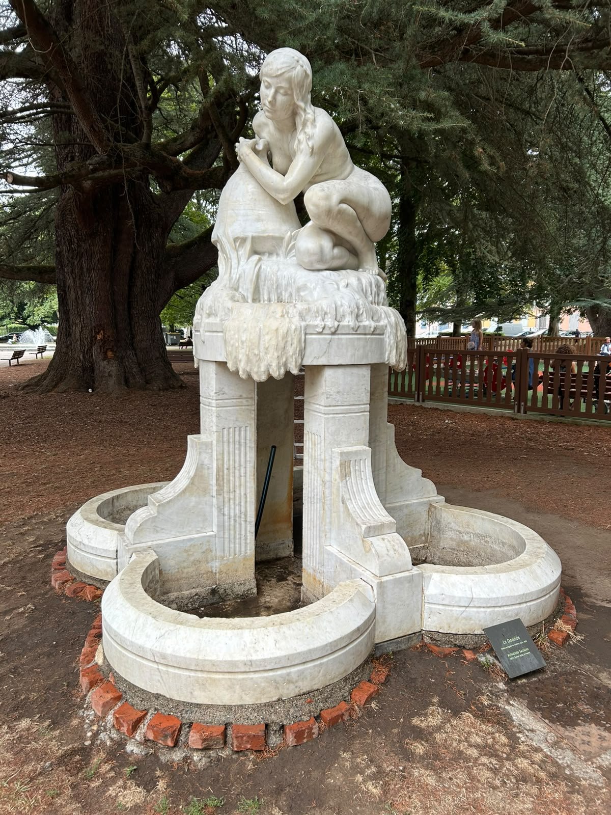 Danaïde de Alphonse Saladin 01.jpeg