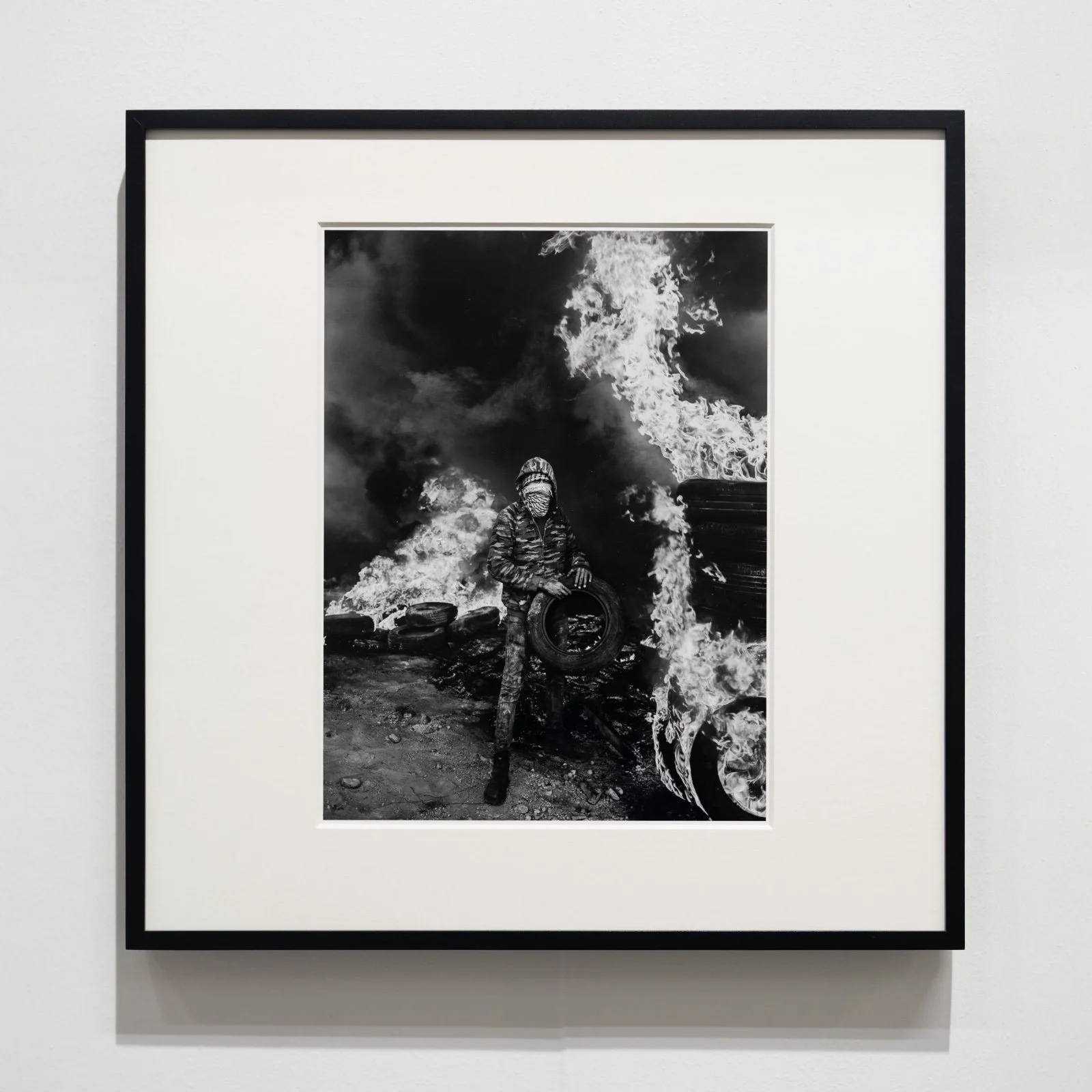 The burning land. Nablus, Palestine, 2021
Inkjet print on Hahnemühle photo rag baryta
30 x 22,5 cm
42,5 x 42,5 cm framed
Edition of 30 plus 5 artist's proofs
