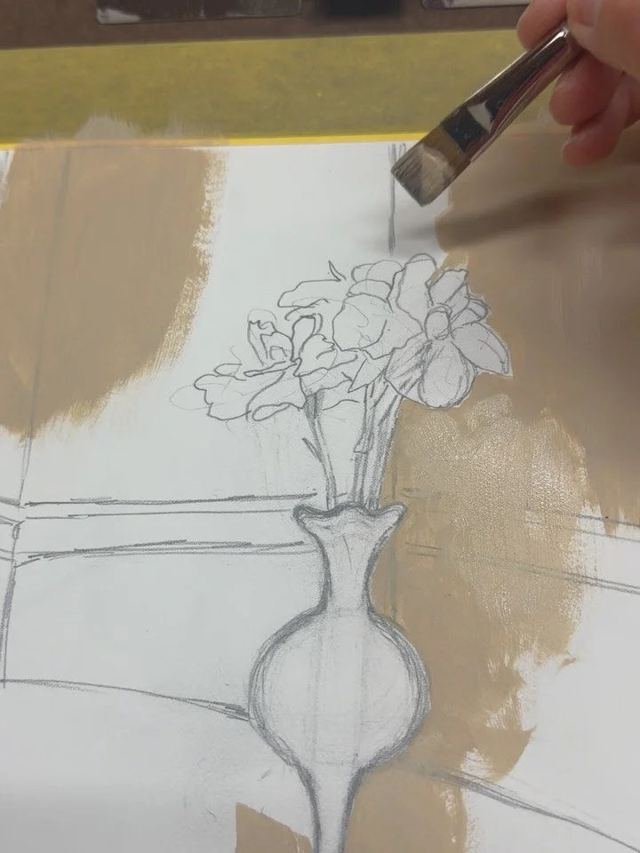 I'm overjoyed to be back in my art studio after a long break, and this time I'm dedicating myself to flowers. It's incredibly uplifting! Daffodils from my garden are now on my kitchen table. ❤️#acrylic #flowerpaintings #springart #workinginprogress #