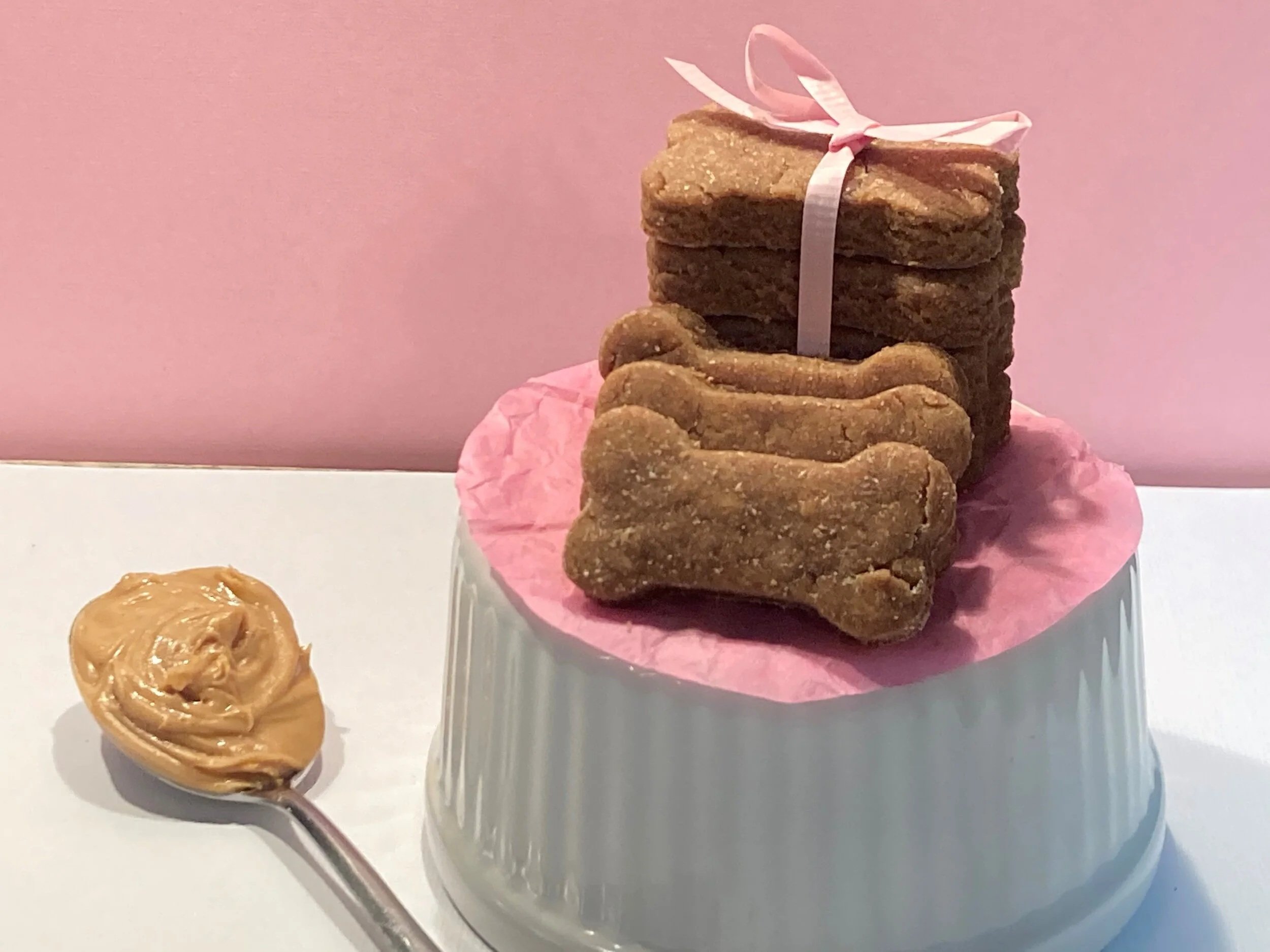 Small Peanut Butter Dog Bones