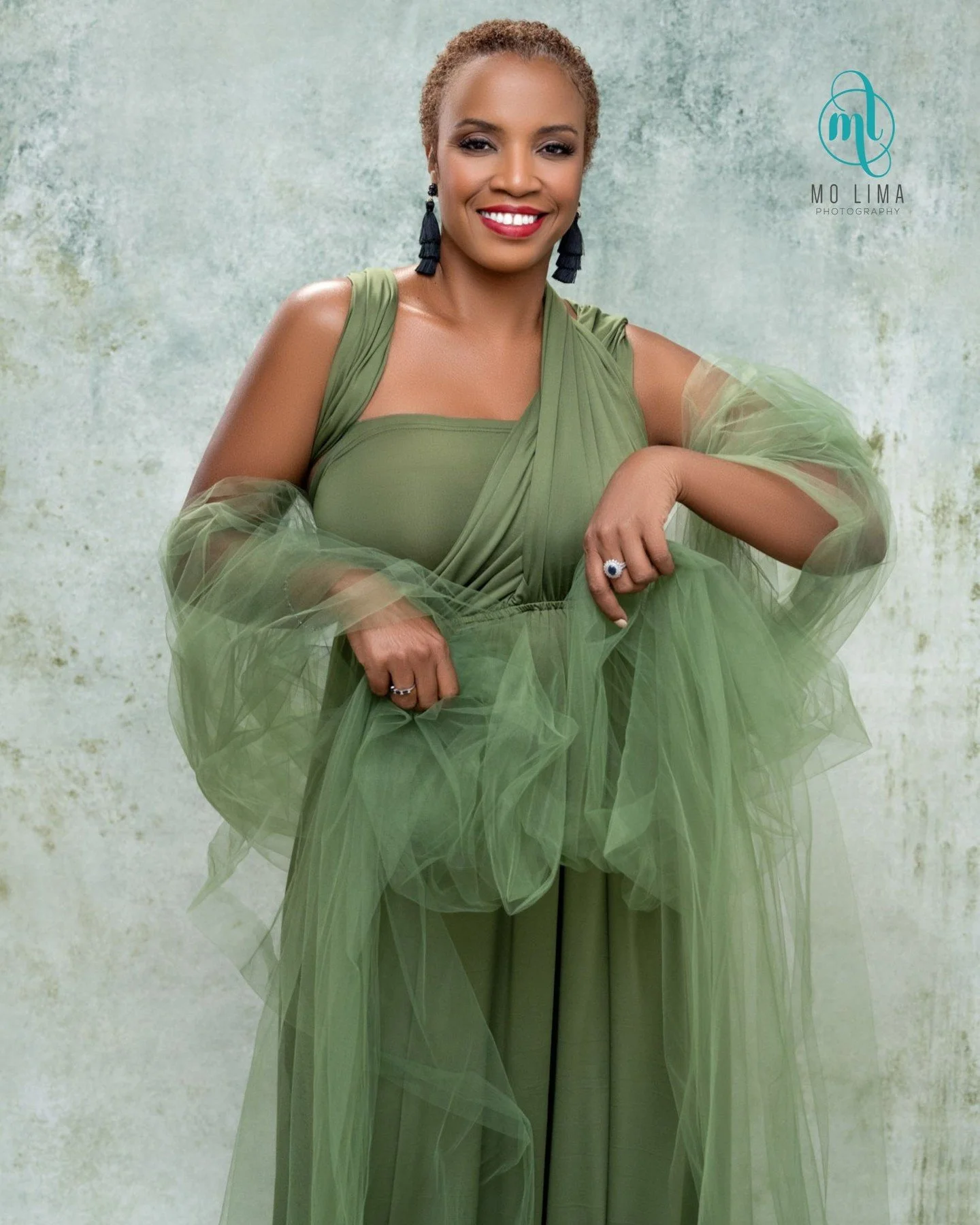🎉 Happy Birthday, Lateefah! 🎂✨from Mo Lima Photography! 💛

We&rsquo;re so grateful to have you as one of our amazing clients. Wishing you a wonderful day filled with joy, laughter, and celebration &mdash; and a year ahead full of success and beaut