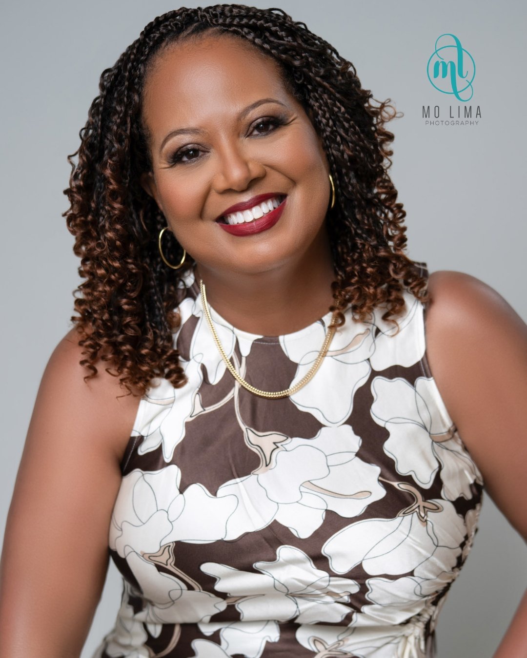 Let&rsquo;s redefine beauty.

Society tells us beauty fades as we age. I call B.S. Beauty grows with us. It deepens in every line, every laugh, every moment we choose to own who we are.

Like if you agree. Save this as your reminder that beauty evolv