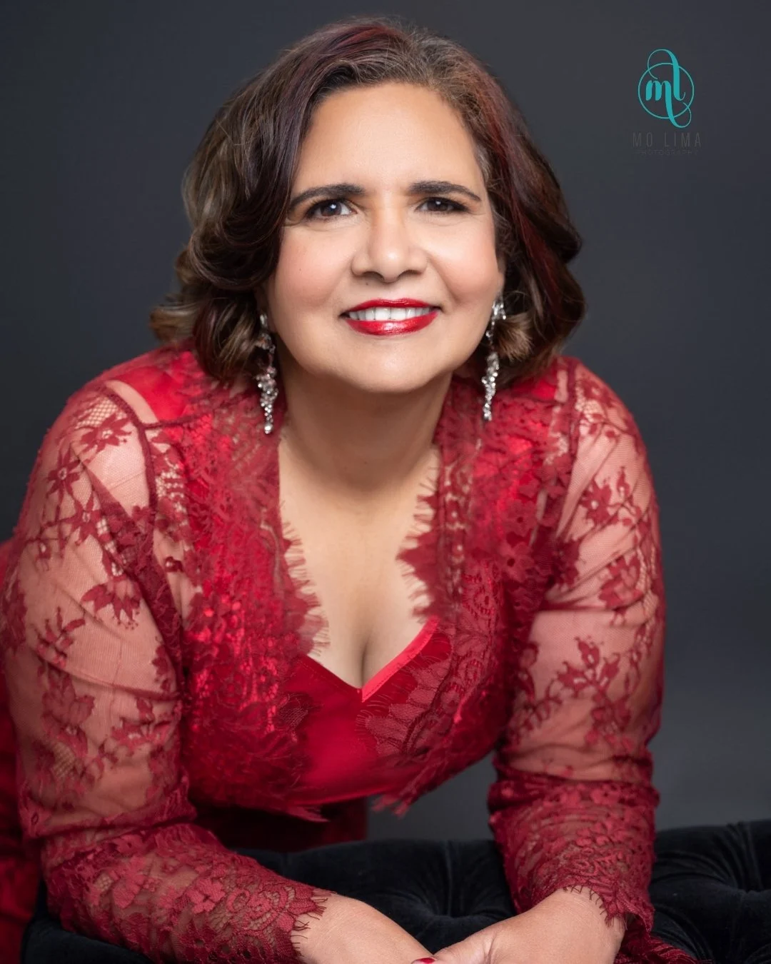 Celebrate Love!
With a luxurious photo experience in our Alpharetta studio.

This Valentine&rsquo;s, treat yourself or you and your partner to a day in 2026 where you are the star. Celebrate your love, your connection, and your story through timeless