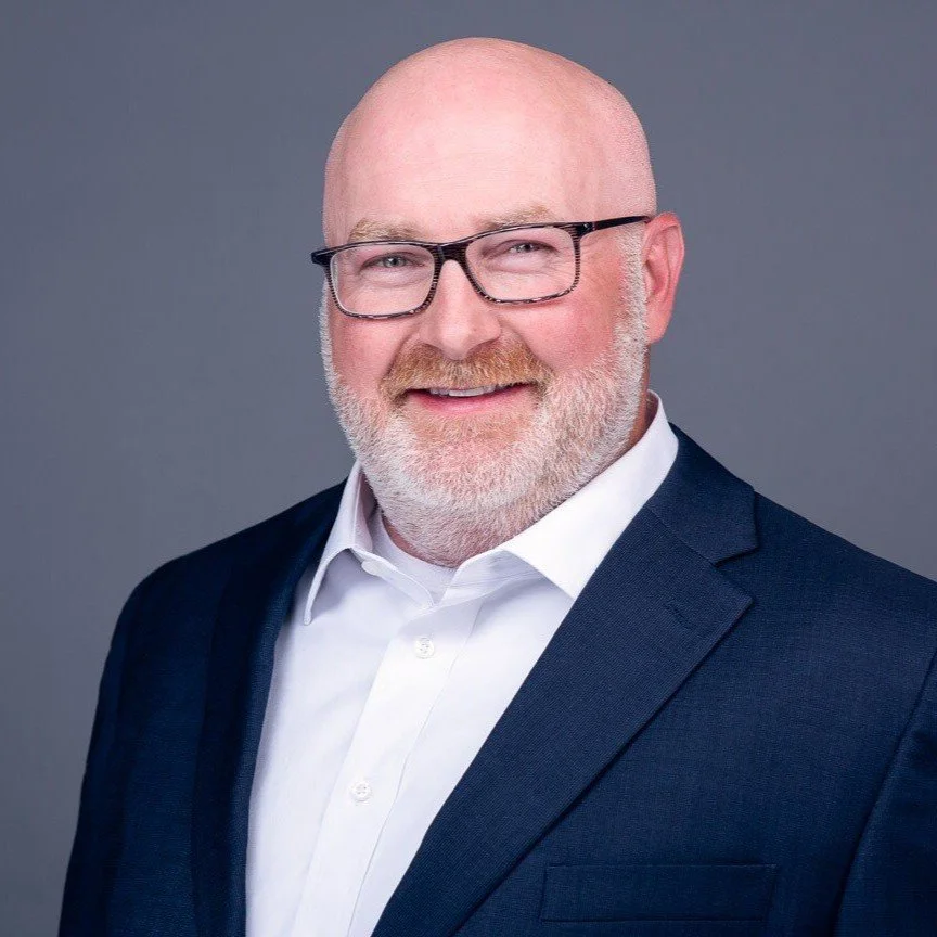 mens-headshots-consultant-mo-lima.jpg
