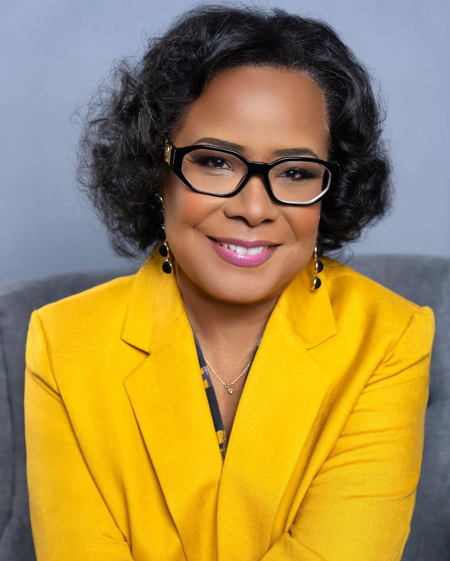 consultant-headshots-mo-lima.jpg