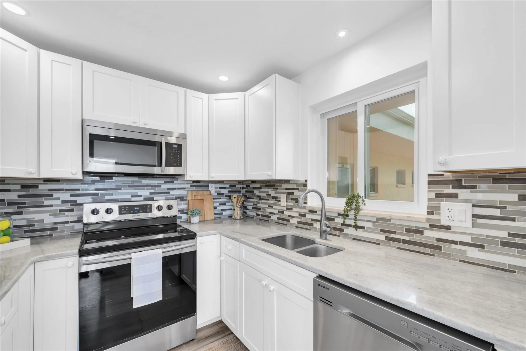 12-2900 45th st s Erin Flambient-37.jpg