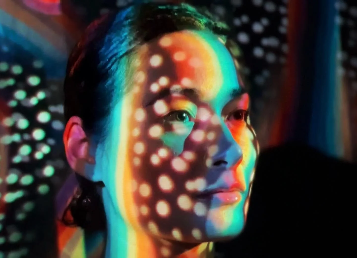 very excited to show you this lil preview of what&rsquo;s coming next from your friends at Starfox and the Fleet 🚀⚡️ light bath by @kingmallard for our upcoming music video + single release 👀