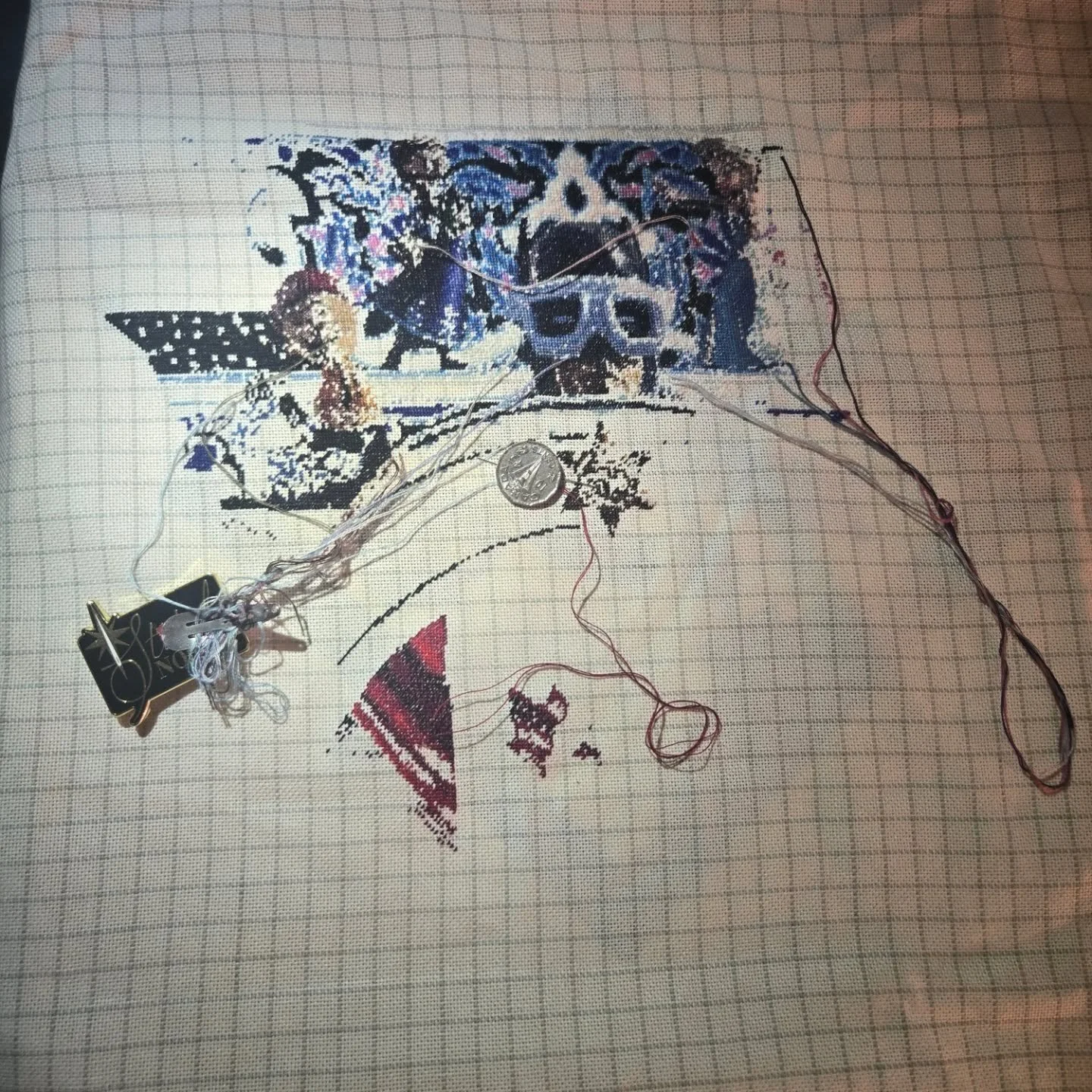 With the first snowfall, I had to work on this blanket
Couple thousand stitches put in💗💕💜❤️💓💚💙

Battle for the Arctic artwork by Robert Xavier Burden
Just under 2 million stitches left to go🥳🥳🥳

#BAP
#asktheartist 
#fullcoveragefanatics 
#fu