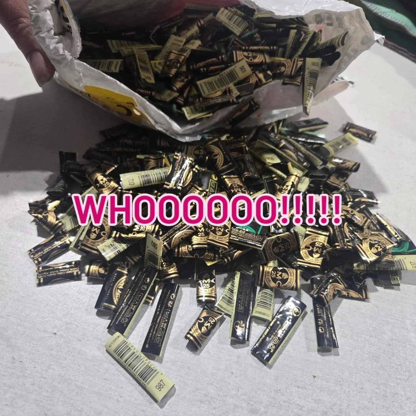 Thank you so much @syrupstuff 

Time to make a DMC bag tutorial video🥳

#dmc 
#repurpose 
#reducereuserecycle