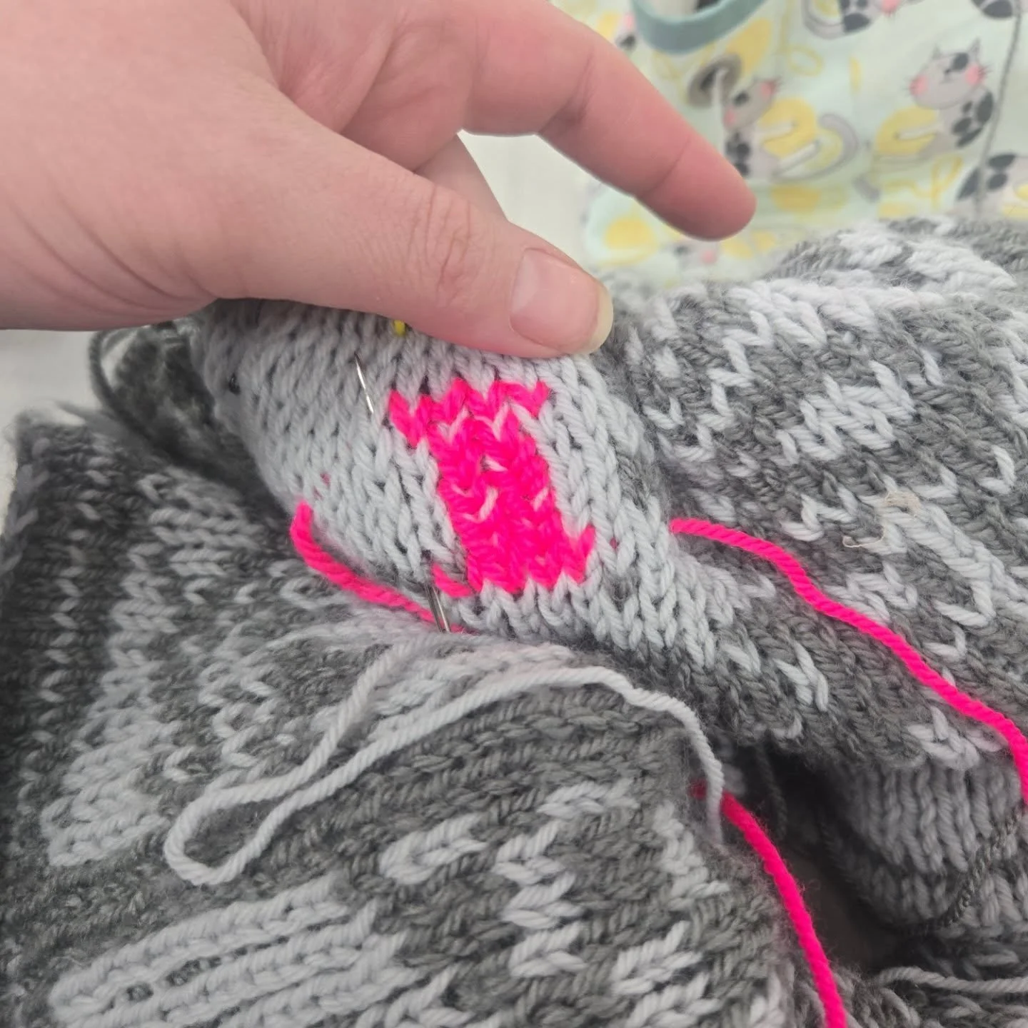 Update on double knitting Pandemic. Row 50. Only 379 rows left
My embroidered letters look HORRENDOUS. 🤦&zwj;♀️

Does anyone have any advice or a tutorial I can watch that can help this disaster?🤣 please 

Thank you💗

#longdogsamplers 
#longdogpan