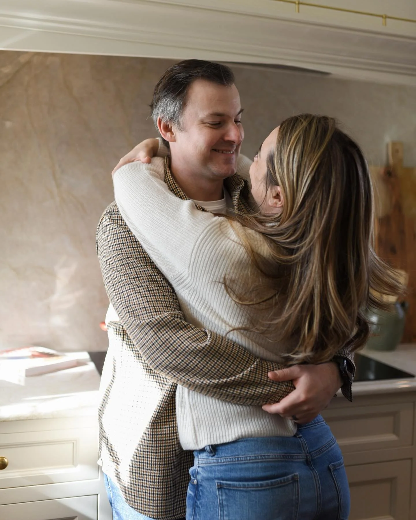 Saturday mornings made for moments like these.☀️☺️

.
.
.

Kansas City | Kansas City Photographer | KC | Family Photographer | Natural Light | In-Home Lifestyle 

#kansascityphotographer #familyphotographer #lifestylephotographer #blackwomenphotograp