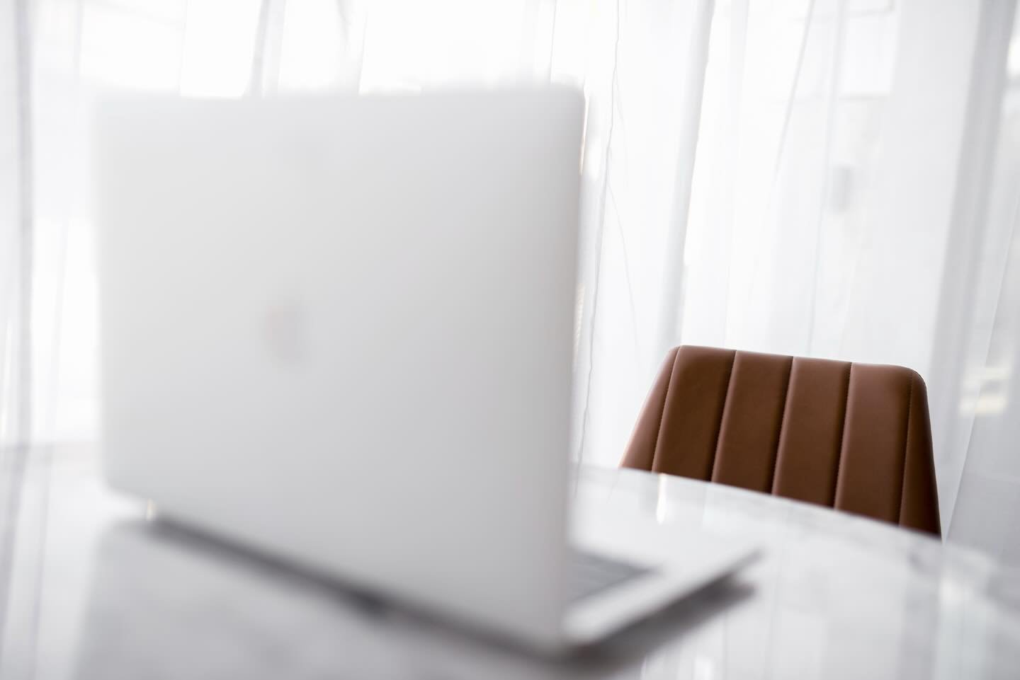 Hello March!☀️🌷🌿The countdown to spring is on, and so is the countdown to your next amazing session!! Secure your session soon! It will be December before you know it!!🤭😆

.
.
.

Kansas City | Kansas City Photographer | KC | Natural Light Photogr