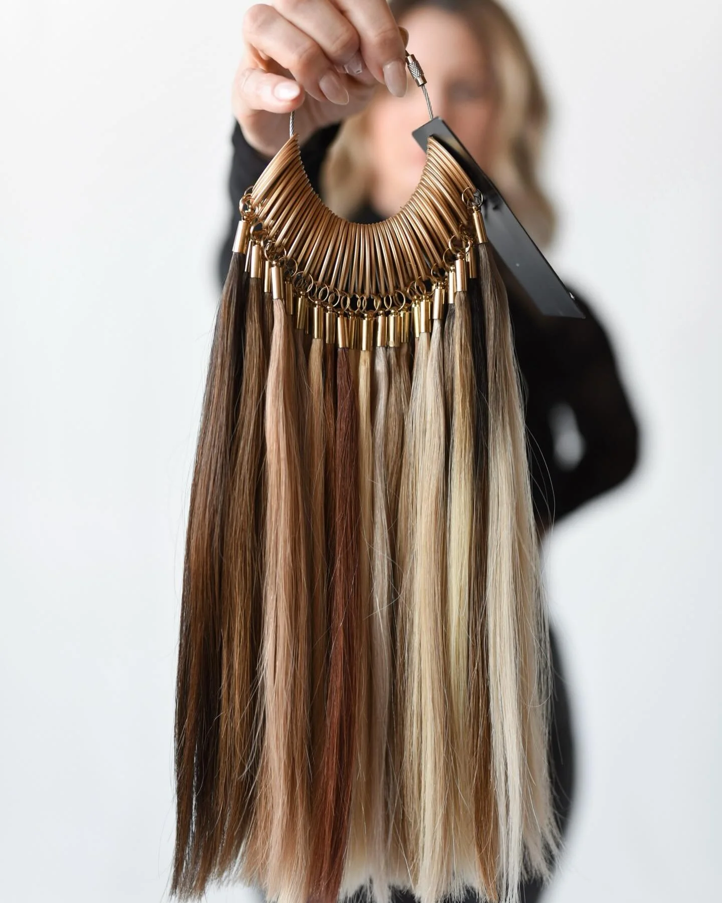 Elevate your brand with timeless, tailored visuals.✨

🗣️I&rsquo;m rolling out *NEW* branding packages designed just for YOU, to capture your essence and elevate your brand.
Curious? Let&rsquo;s chat!

.
.
.

Kansas City | Kansas City Photographer | 