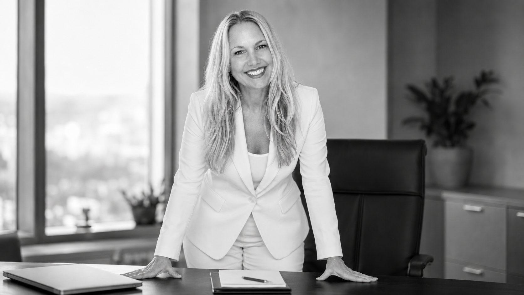 How to make a professional LinkedIn headshot with ChatGPT (8 prompts that actually work)