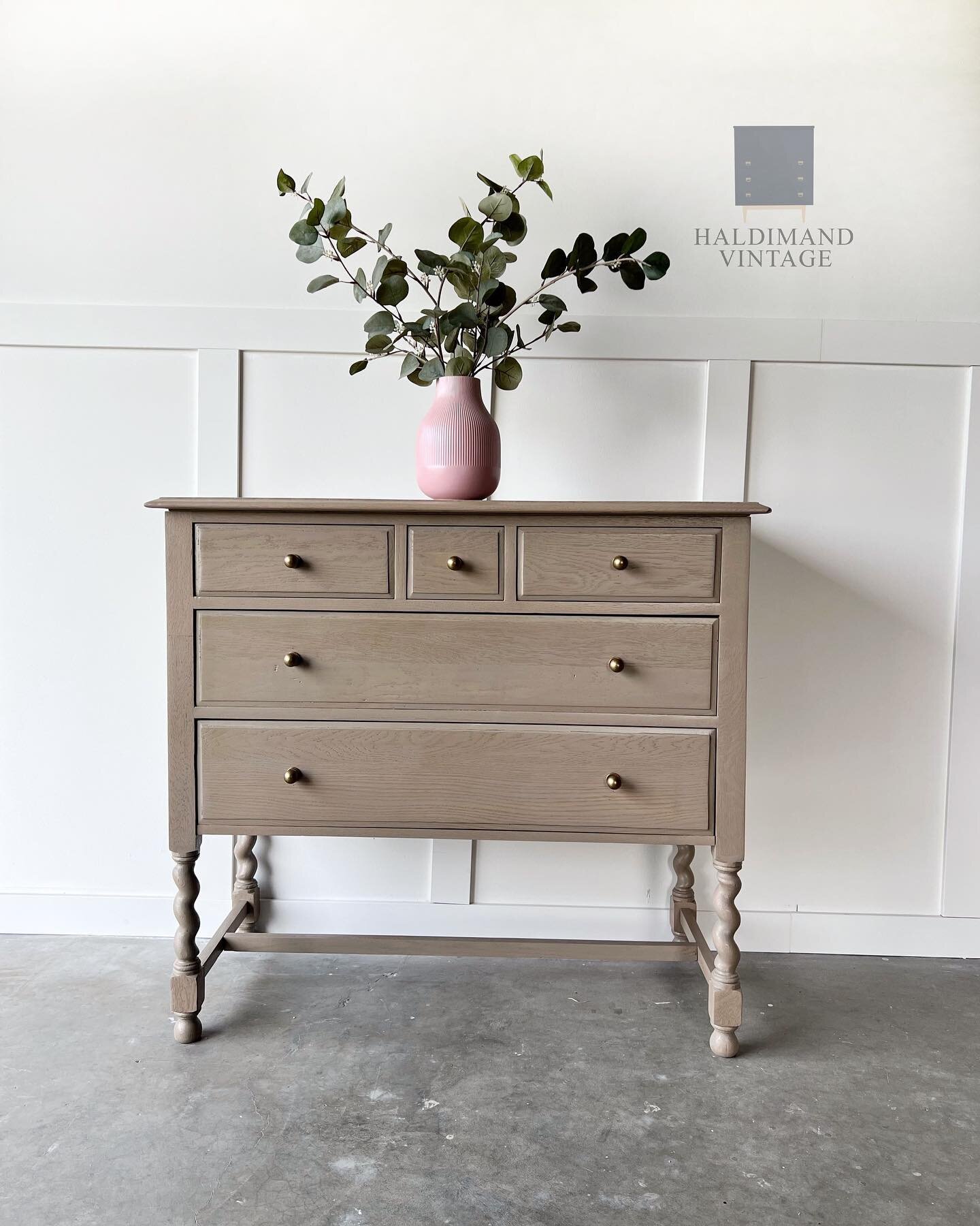 Available 

Solid White oak credenza with a tan wash is a beautiful and stylish piece of furniture. The credenza is crafted from high-quality white oak wood, known for its durability and attractive grain patterns.

The credenza features a sleek and s