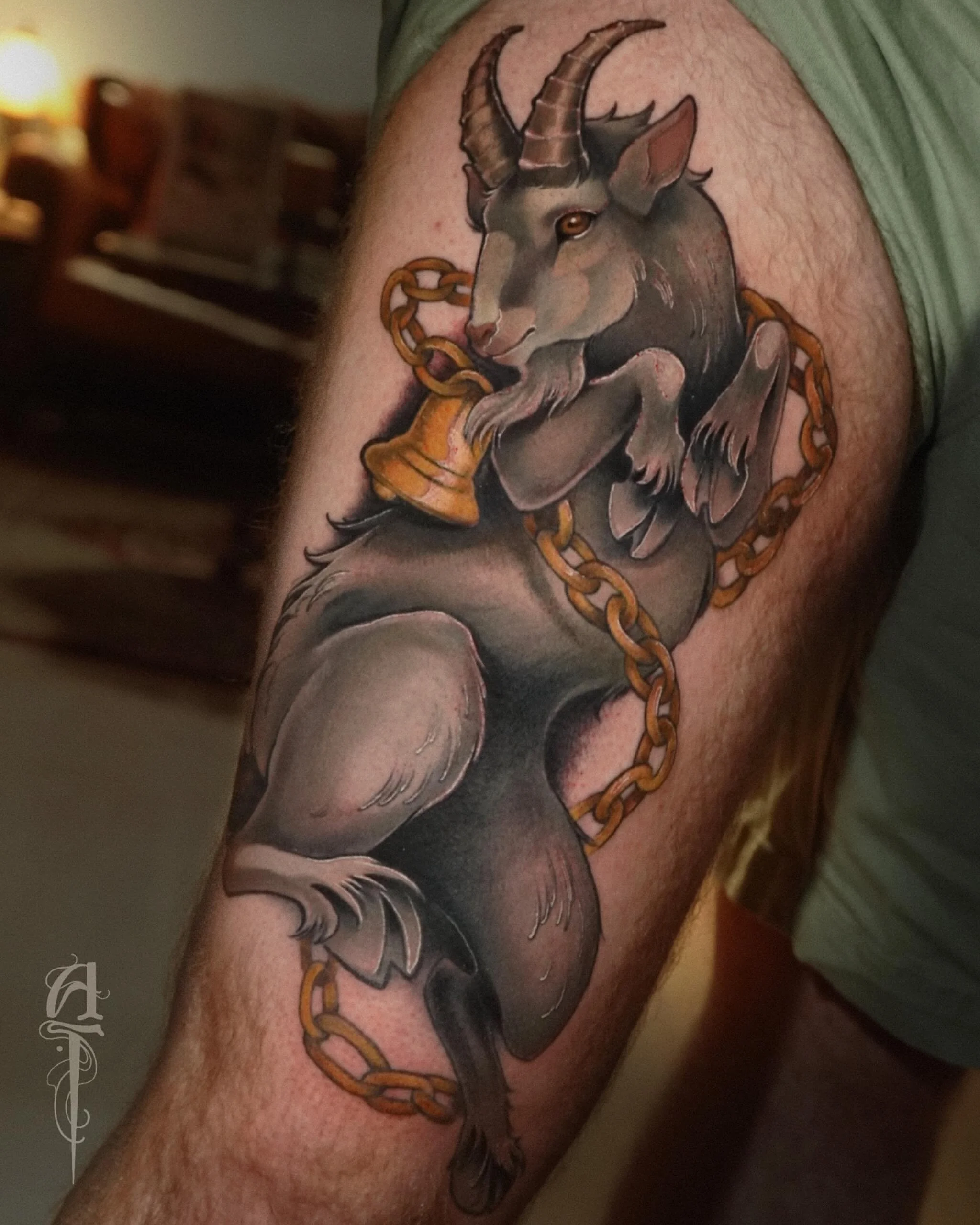 A little guy for Jake 🐐 
From yonks ago &hearts;️
📍 @thegildedgoblintattoo 
🖍️ @inkjecta @metrixtattoo @starbritecolors @biotat_ 
~
#tattoos #goat #tattooartist #thightattoo #artist