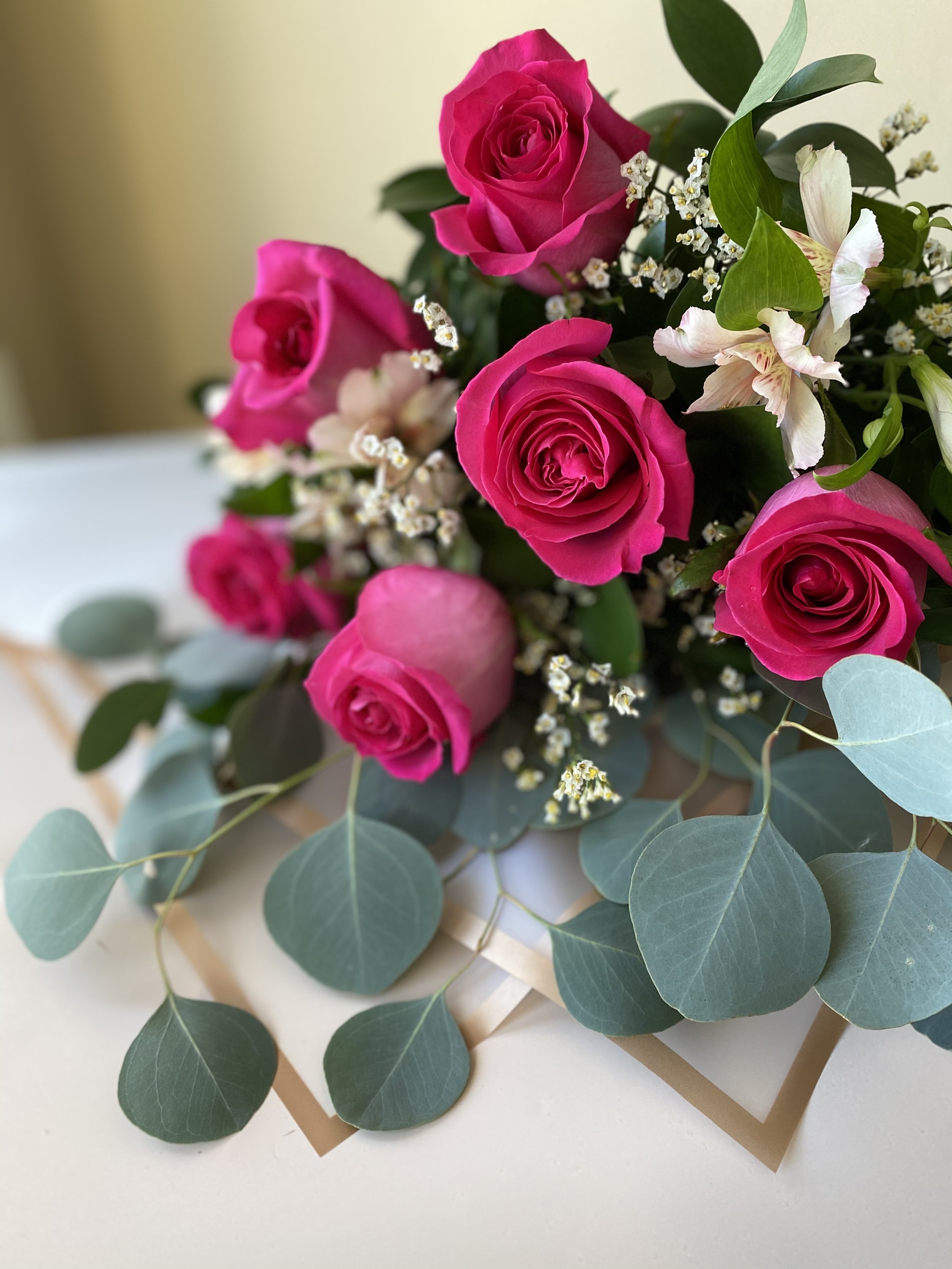 Hot Pink Roses 06-01.jpeg