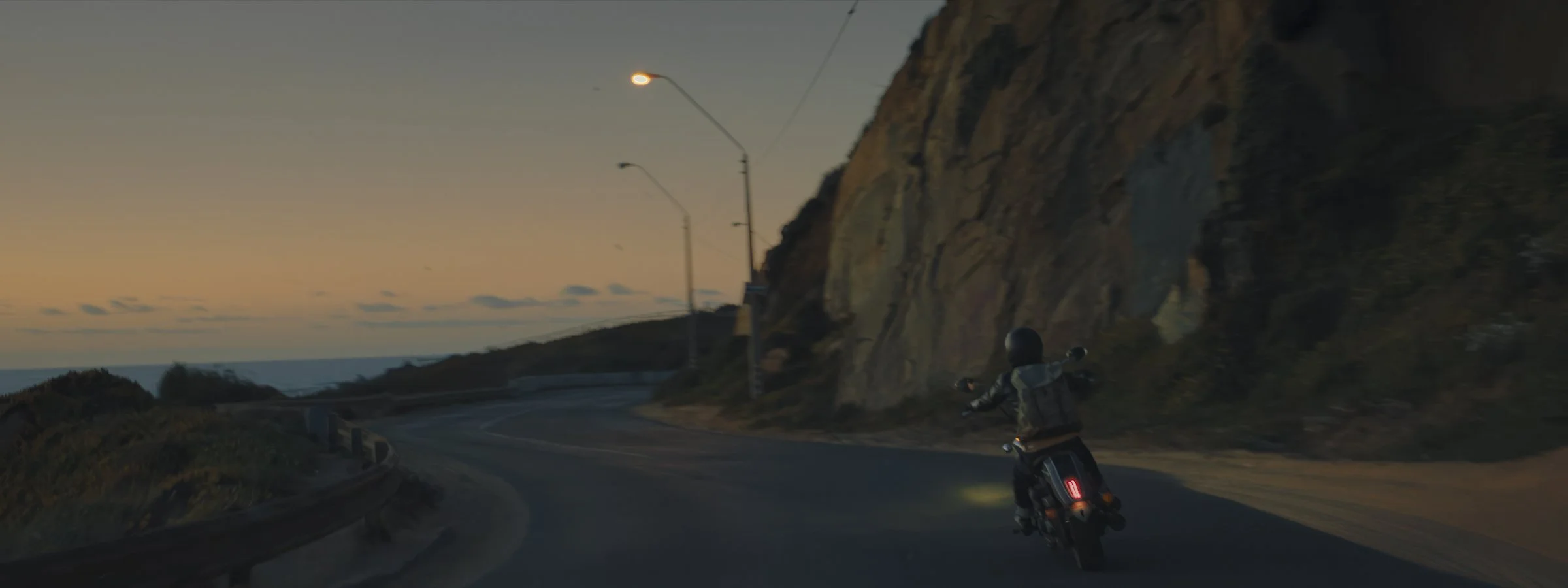 INTEL | DIR: HOWIE LAM | RED HORSE