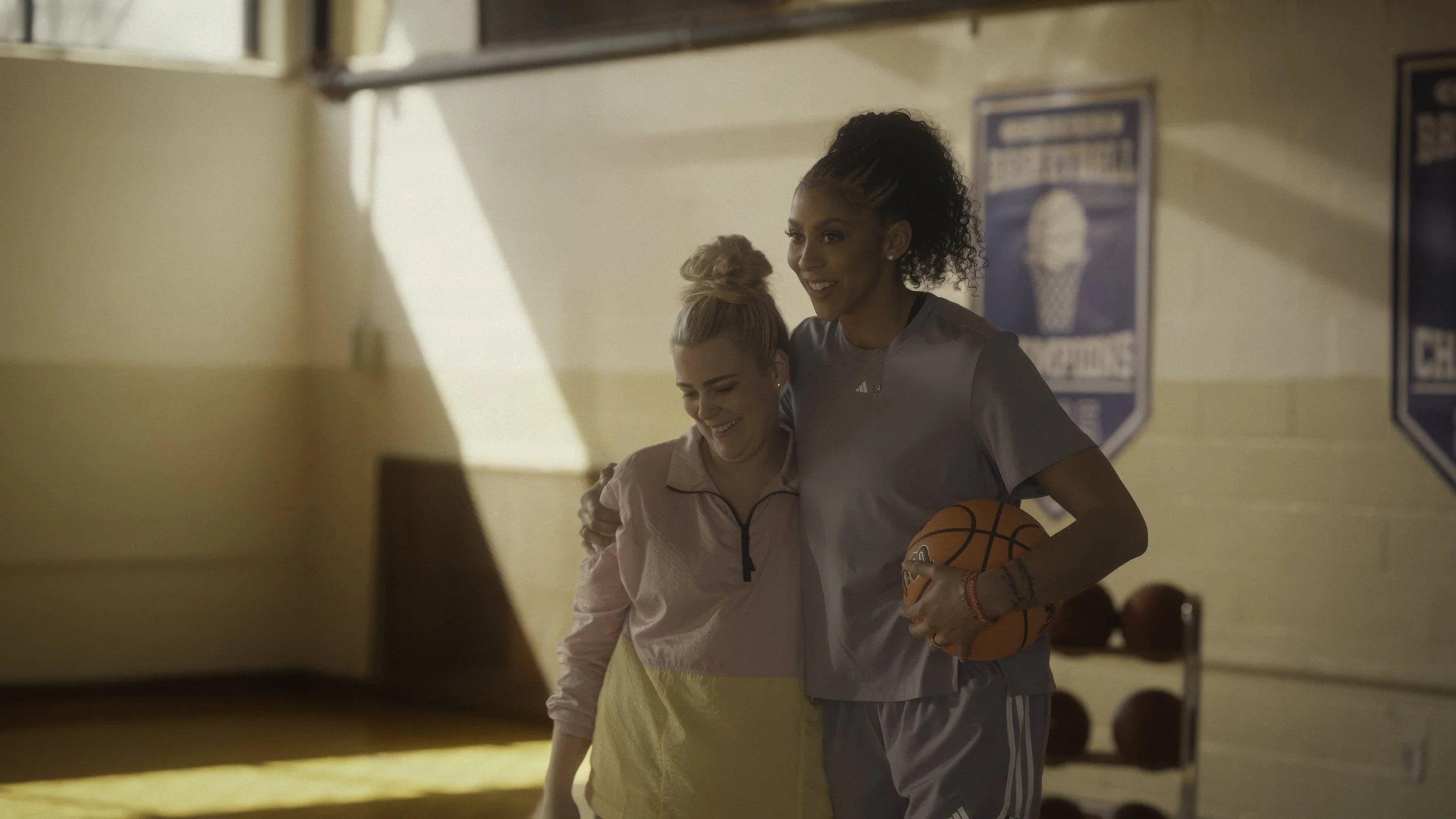 INVESCO | DIR: NANETTE BURSTEIN + AMIR FARHANG | HUNGRYMAN
