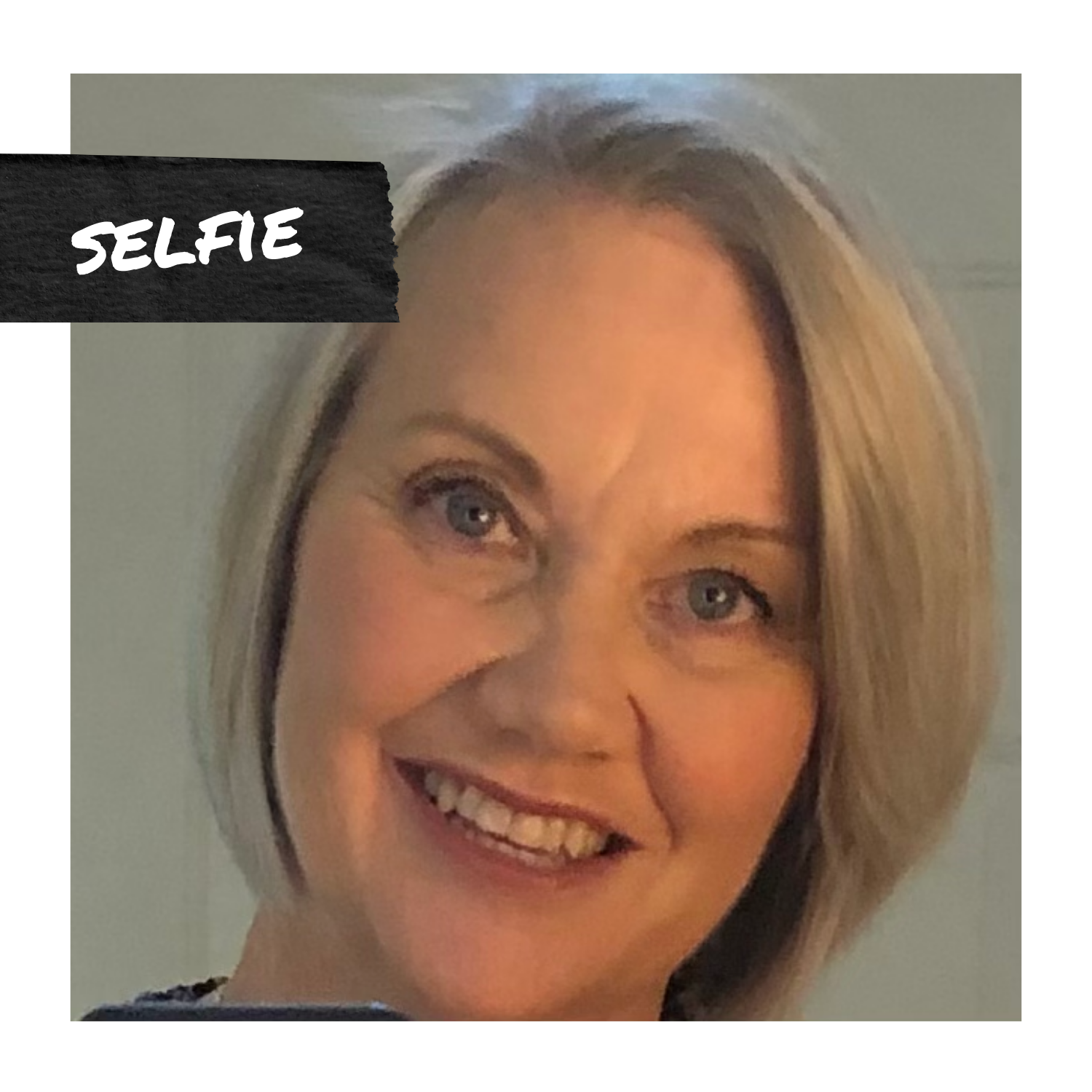 Selfie of a blond smiling woman