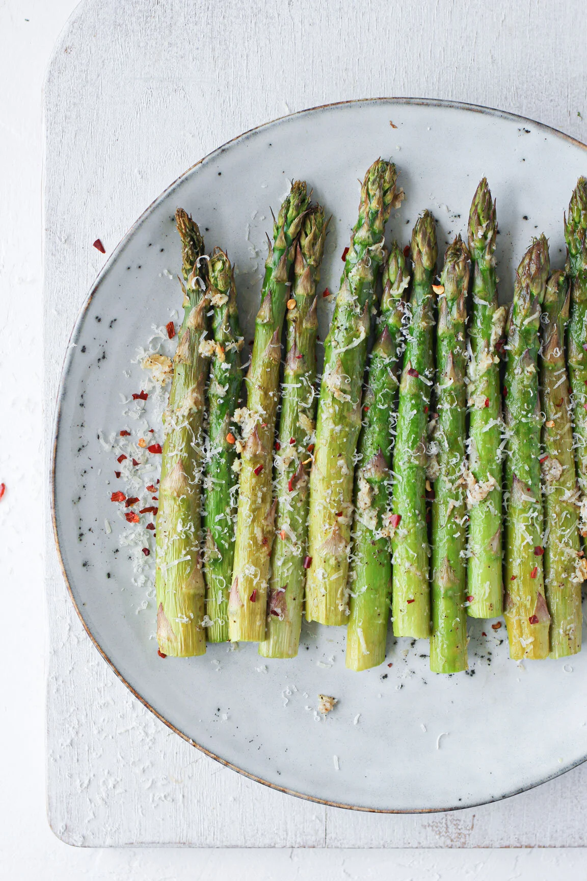 Roasted Garlic and Parmesan Asparagus