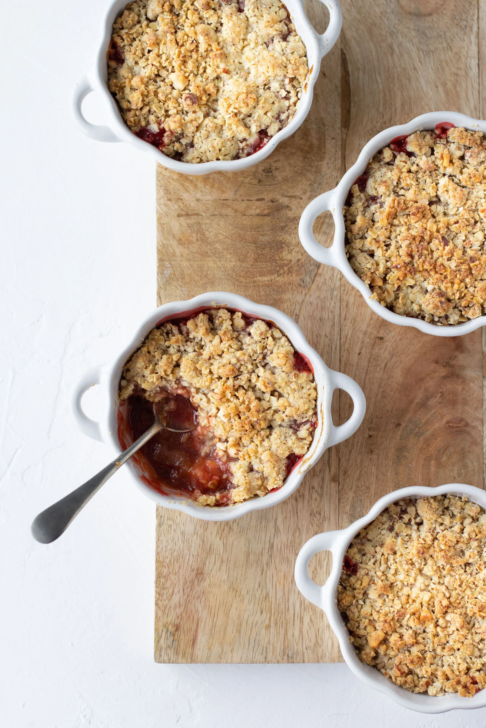 Strawberry, Rhubarb & Ginger Crumble