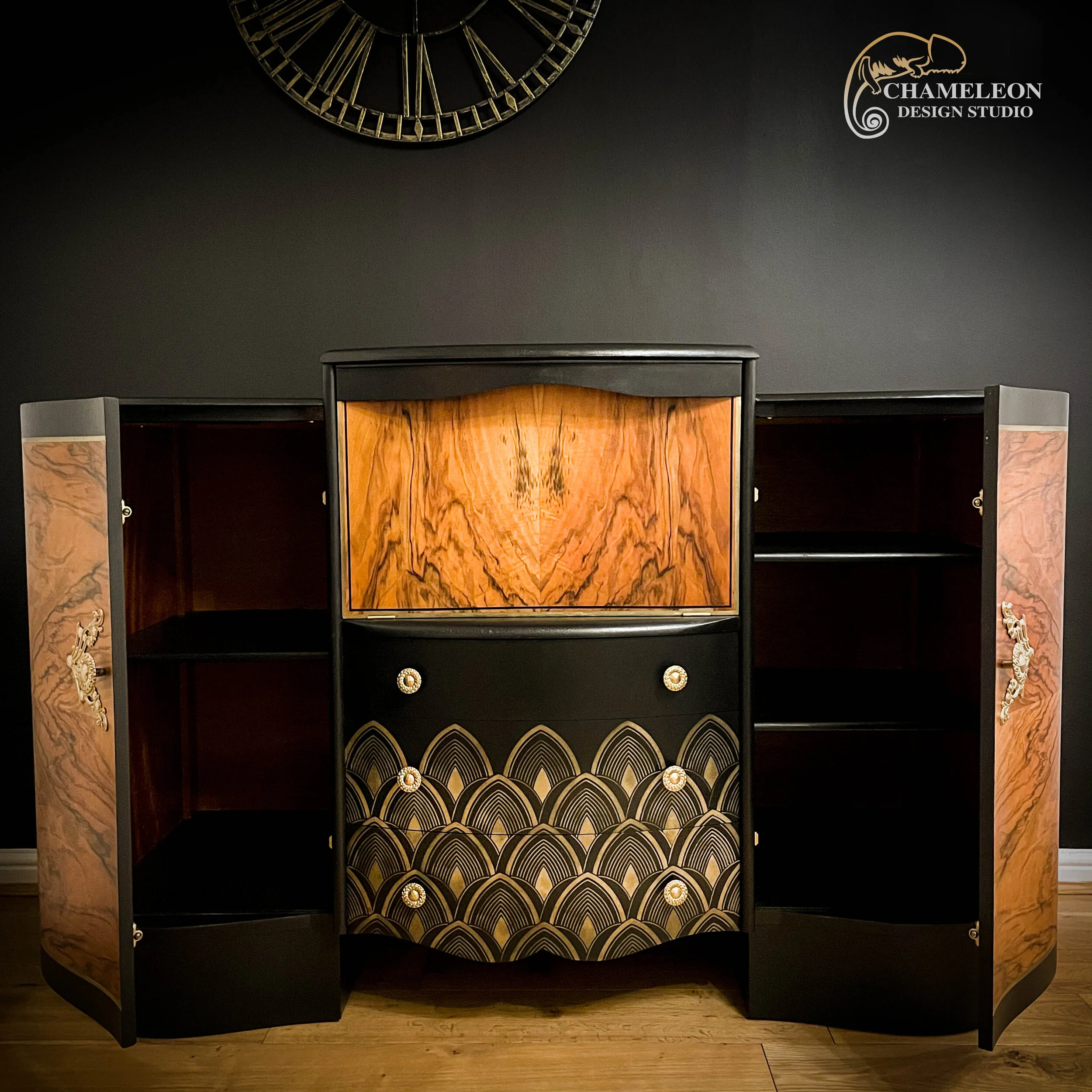 Art Deco drinks cabinet/ gin bar