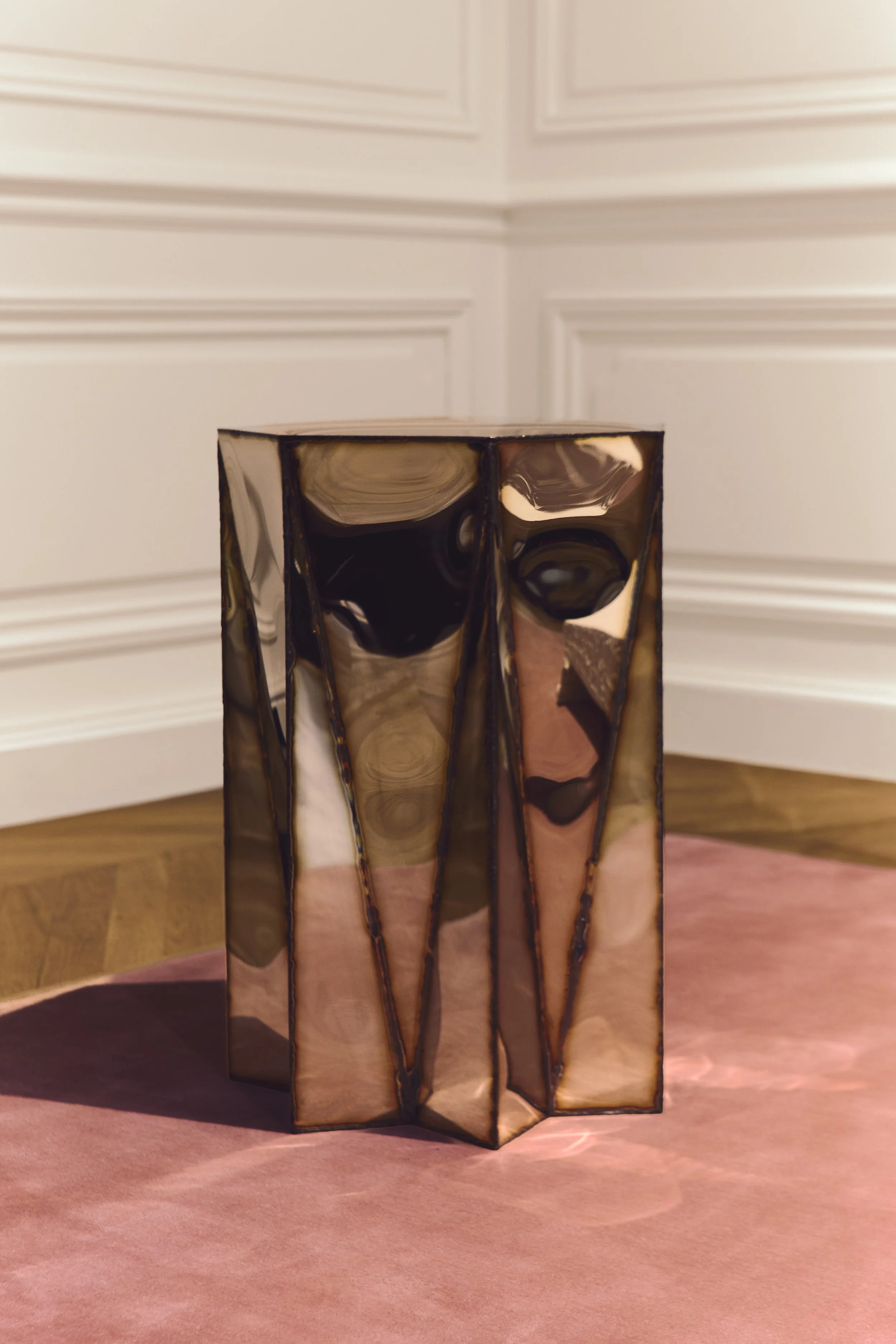 JAGGED EDGE CYLINDER/ BAR STOOL   | Julian Mayor