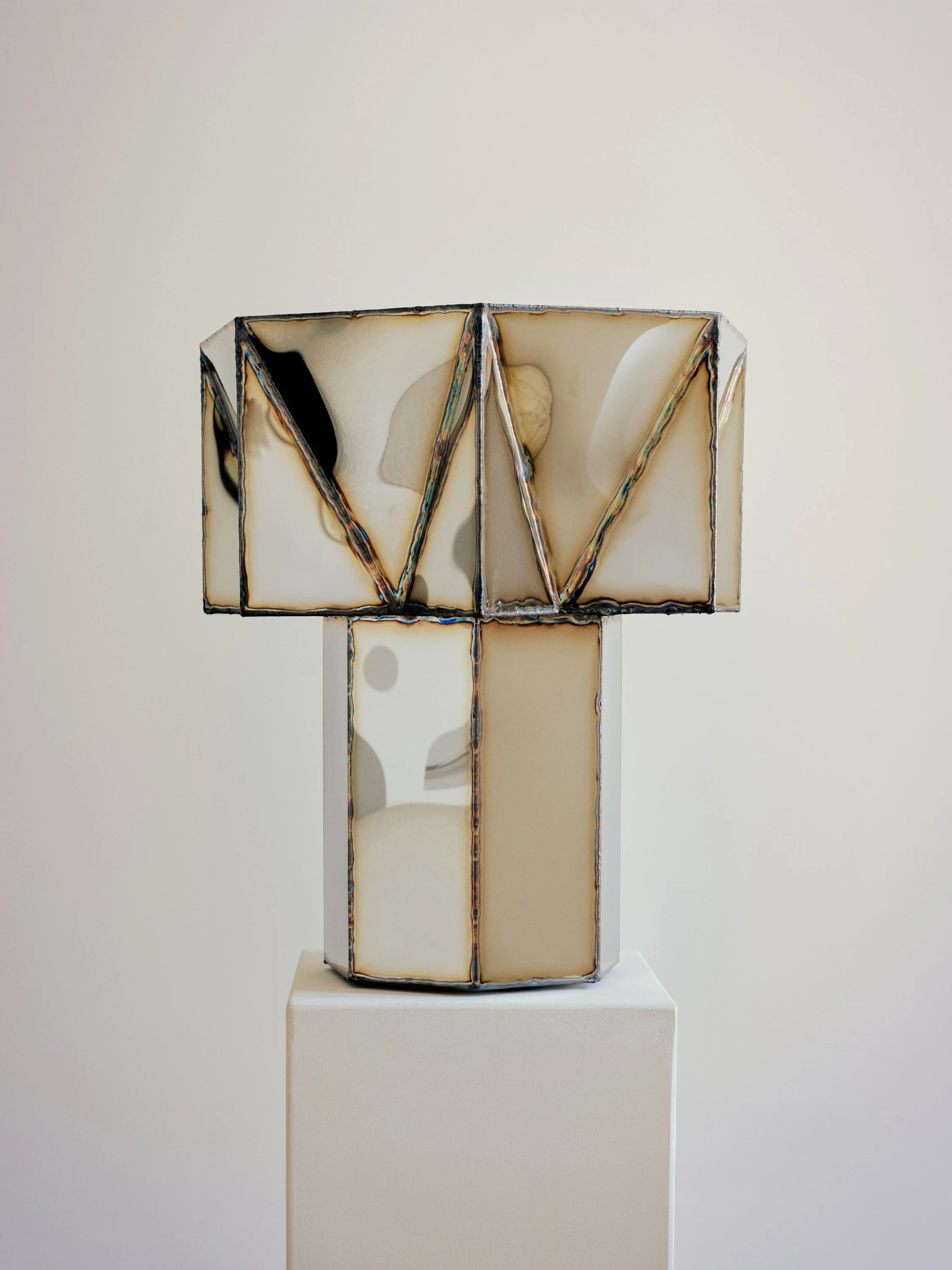 JAGGED EDGE TABLE LAMP | Julian Mayor